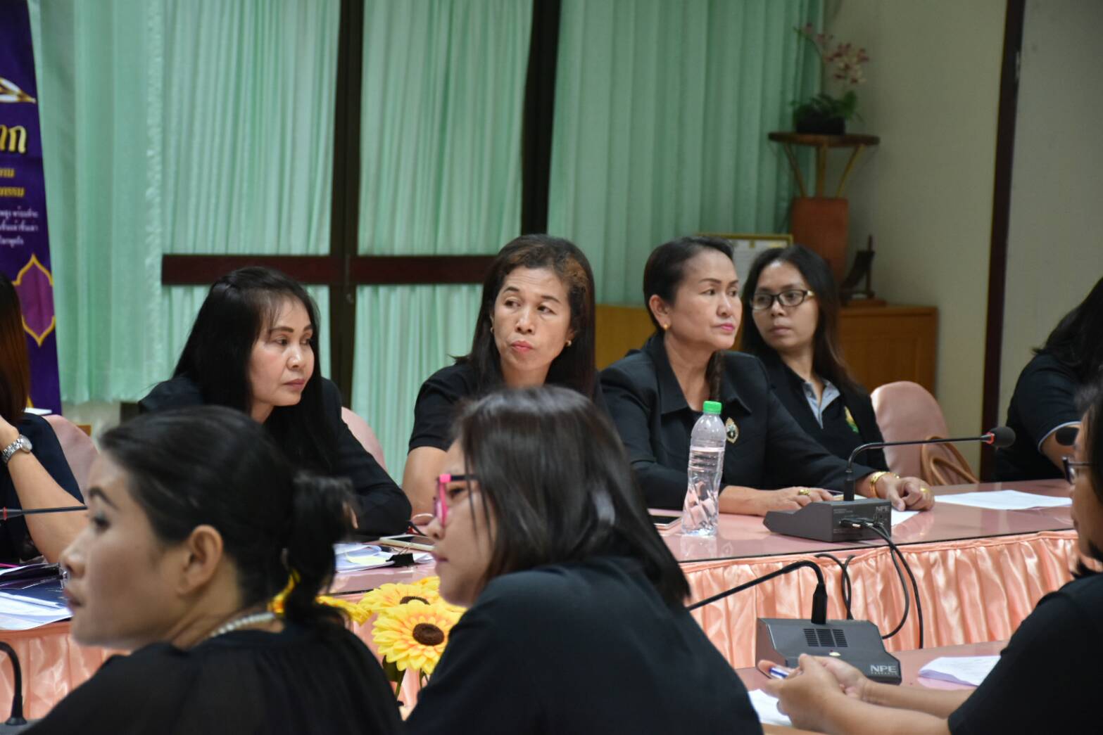 18 ตุลาคม 2560 การประชุมคณะทำงานดอกไม้จันทน์สำหรับประชาชน ในพระราชพิธีถวายพระเพลิงพระบรมศพพระบาทสมเด็จพระปรมินทรมหาภูมิพลอดุลยเดช บรมนาถบพิตร จังหวัดมหาสารคาม