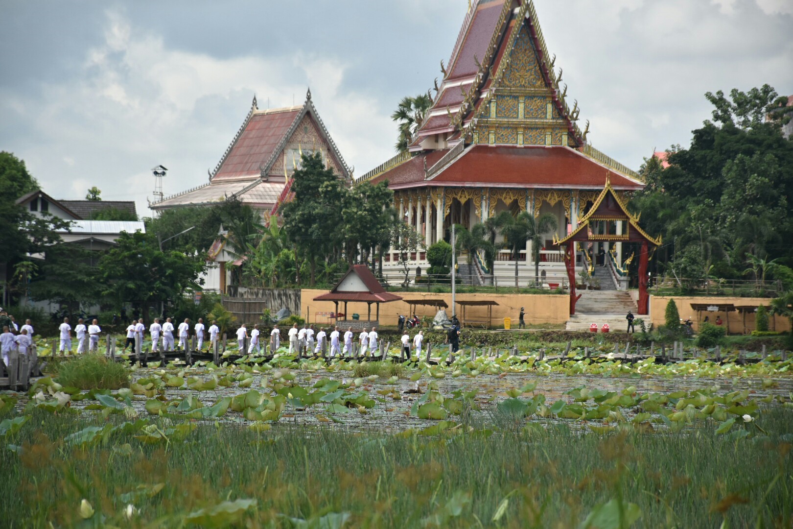 12 ตุลาคม 2560 เวลา 14.00 น.  บริษัทประชารัฐรักษามัคคีมหาสารคาม (วิสาหกิจเพื่อสังคม) จำกัด จัดโครงการบรรพชาสามเณร เพื่อถวายเป็นพระราชกุศลแด่พระบาทสมเด็จพระปรมิทรมหาภูมิพลอดุลยเดช บรมนาถบพิตร ครบ 1 ปี สวรรคต
