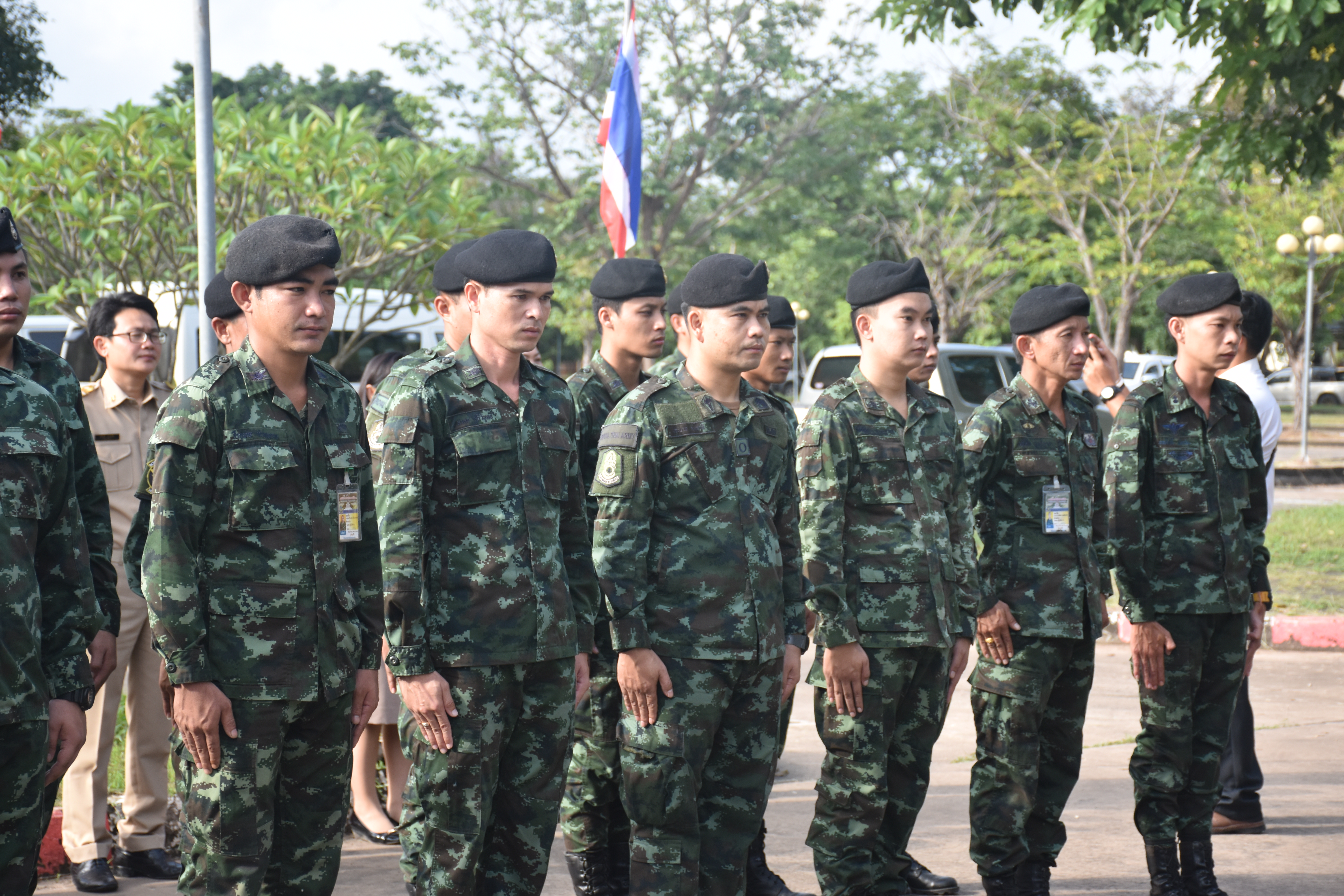 28 กันยายน 2560 ผู้ว่าราชการจังหวัดมหาสารคาม เป็นประธานในพิธีเชิญธงชาติไทยและร้องเพลงชาติไทย เนื่องในวันพระราชทานธงชาติไทย และครบรอบ 100 ปีธงชาติไทย