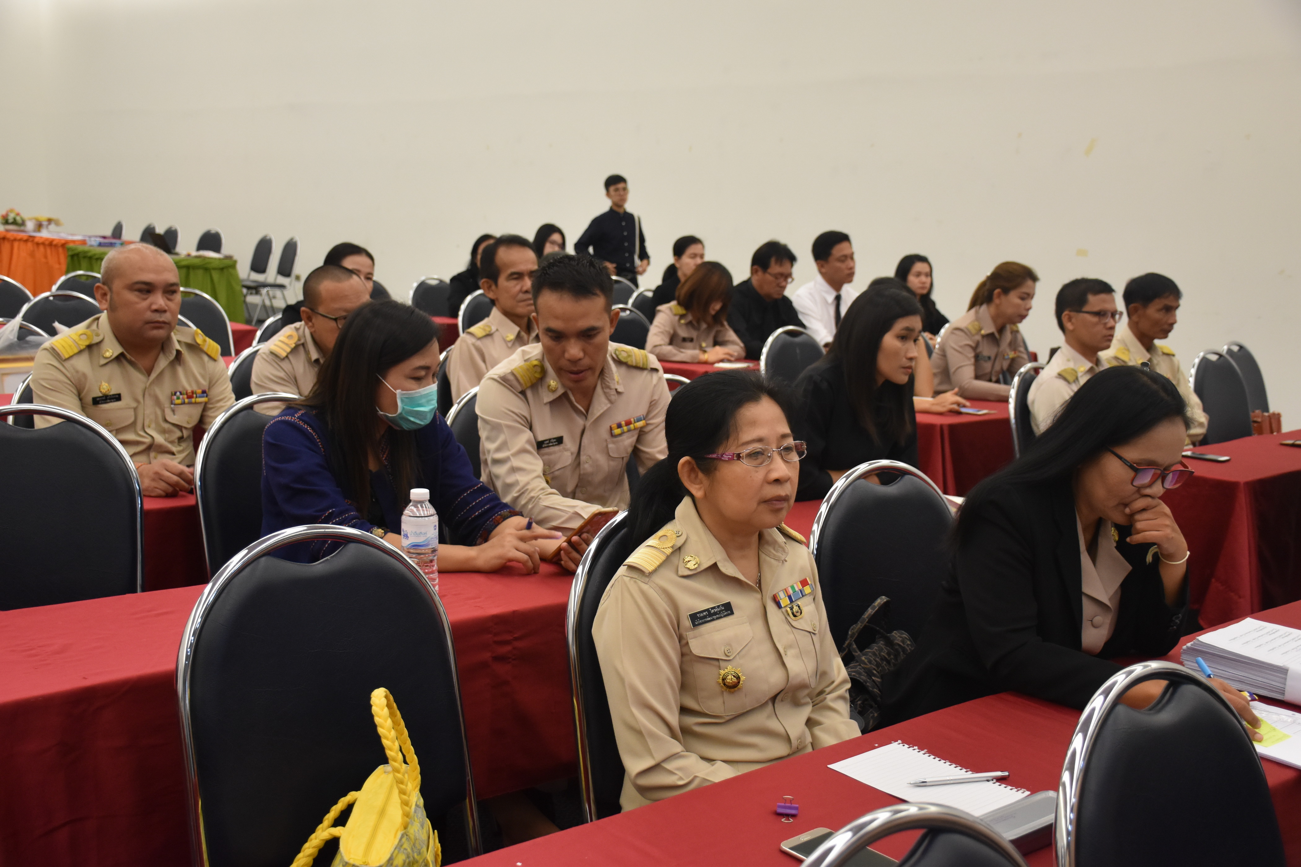 16 ตุลาคม 2560 โครงการการประชุมเชิงปฏิบัติการมอบนโนบายเพื่อเพิ่มประสิทธิภาพการขับเคลื่อนยุทธศาสตร์ กรมการพัฒนาชุมชน ประจำปีงบประมาณ พ.ศ.2561