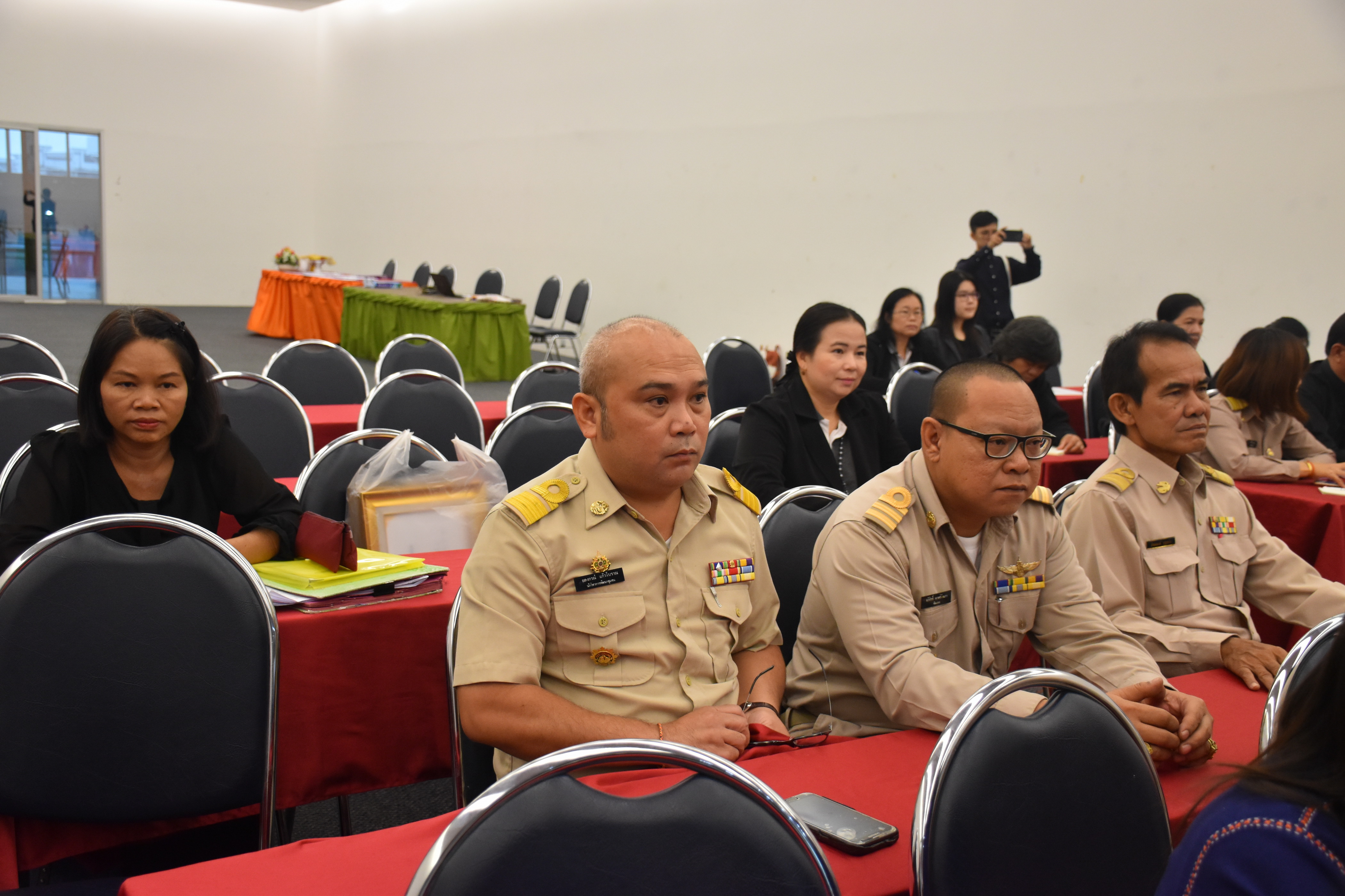 16 ตุลาคม 2560 โครงการการประชุมเชิงปฏิบัติการมอบนโนบายเพื่อเพิ่มประสิทธิภาพการขับเคลื่อนยุทธศาสตร์ กรมการพัฒนาชุมชน ประจำปีงบประมาณ พ.ศ.2561