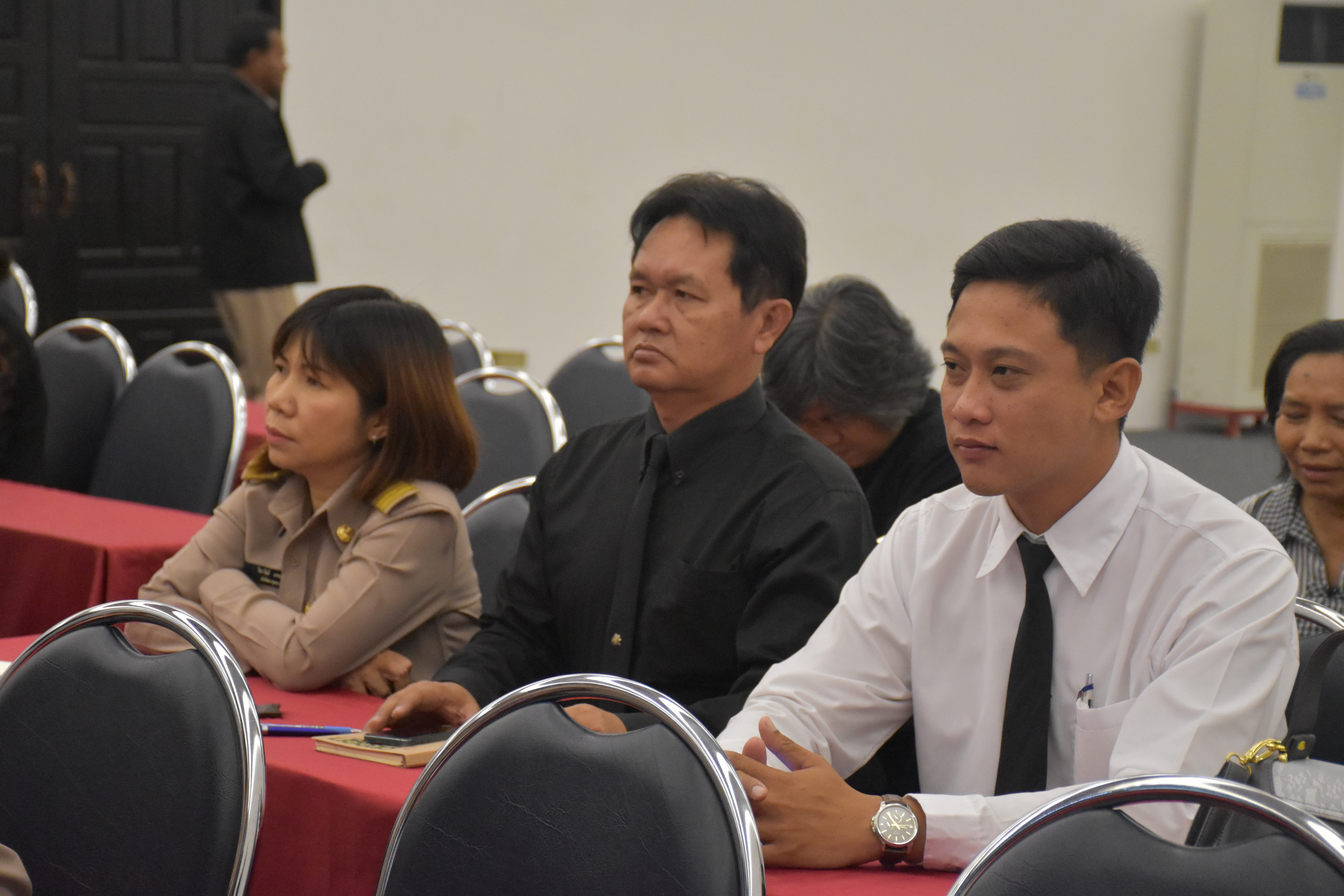 16 ตุลาคม 2560 โครงการการประชุมเชิงปฏิบัติการมอบนโนบายเพื่อเพิ่มประสิทธิภาพการขับเคลื่อนยุทธศาสตร์ กรมการพัฒนาชุมชน ประจำปีงบประมาณ พ.ศ.2561