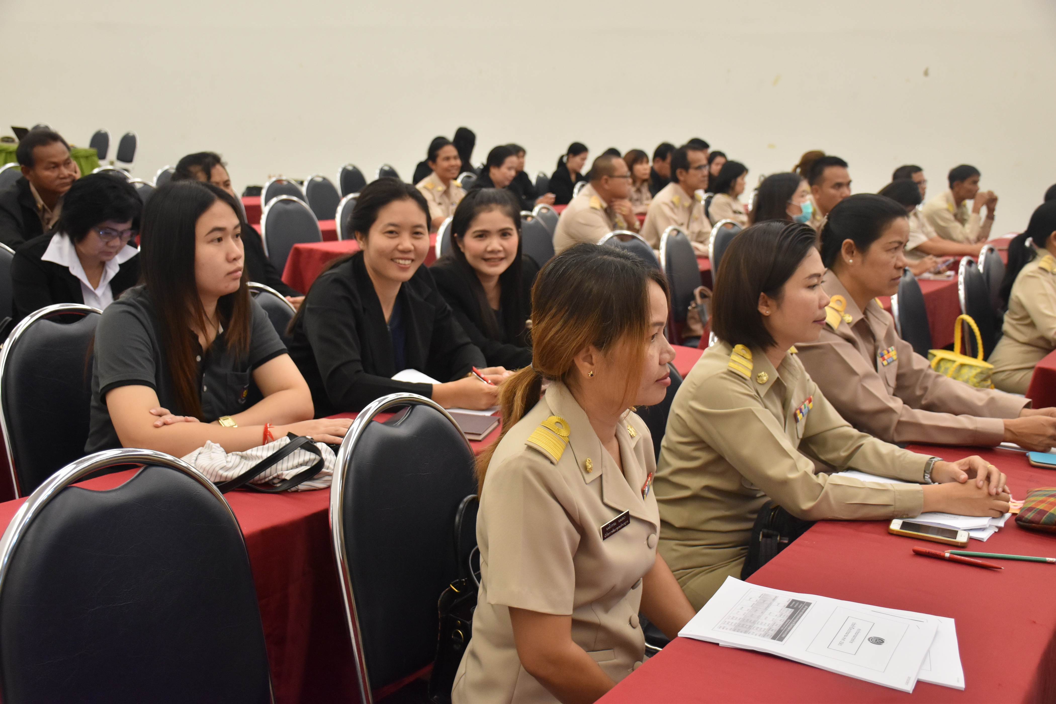 16 ตุลาคม 2560 โครงการการประชุมเชิงปฏิบัติการมอบนโนบายเพื่อเพิ่มประสิทธิภาพการขับเคลื่อนยุทธศาสตร์ กรมการพัฒนาชุมชน ประจำปีงบประมาณ พ.ศ.2561