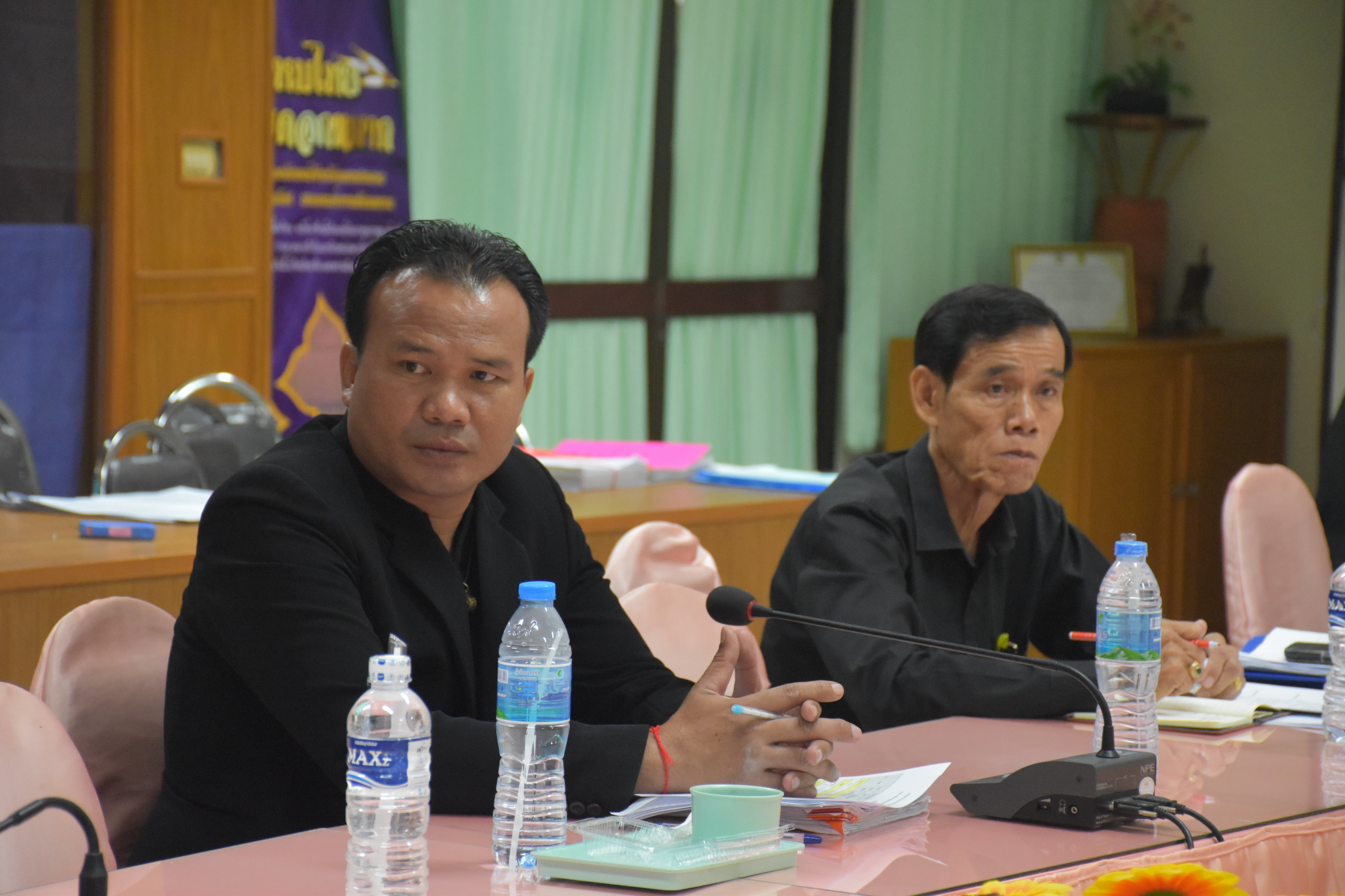 11 ตุลาคม 2560 นางบุญยิ่ง เทศน้อย พัฒนาการจังหวัดมหาสารคาม ร่วมการประชุมคณะกรรมการเครือข่ายกองทุนหมู่บ้านและชุมชนเมือง จังหวัดมหาสารคาม ครั้งที่ 11/2560