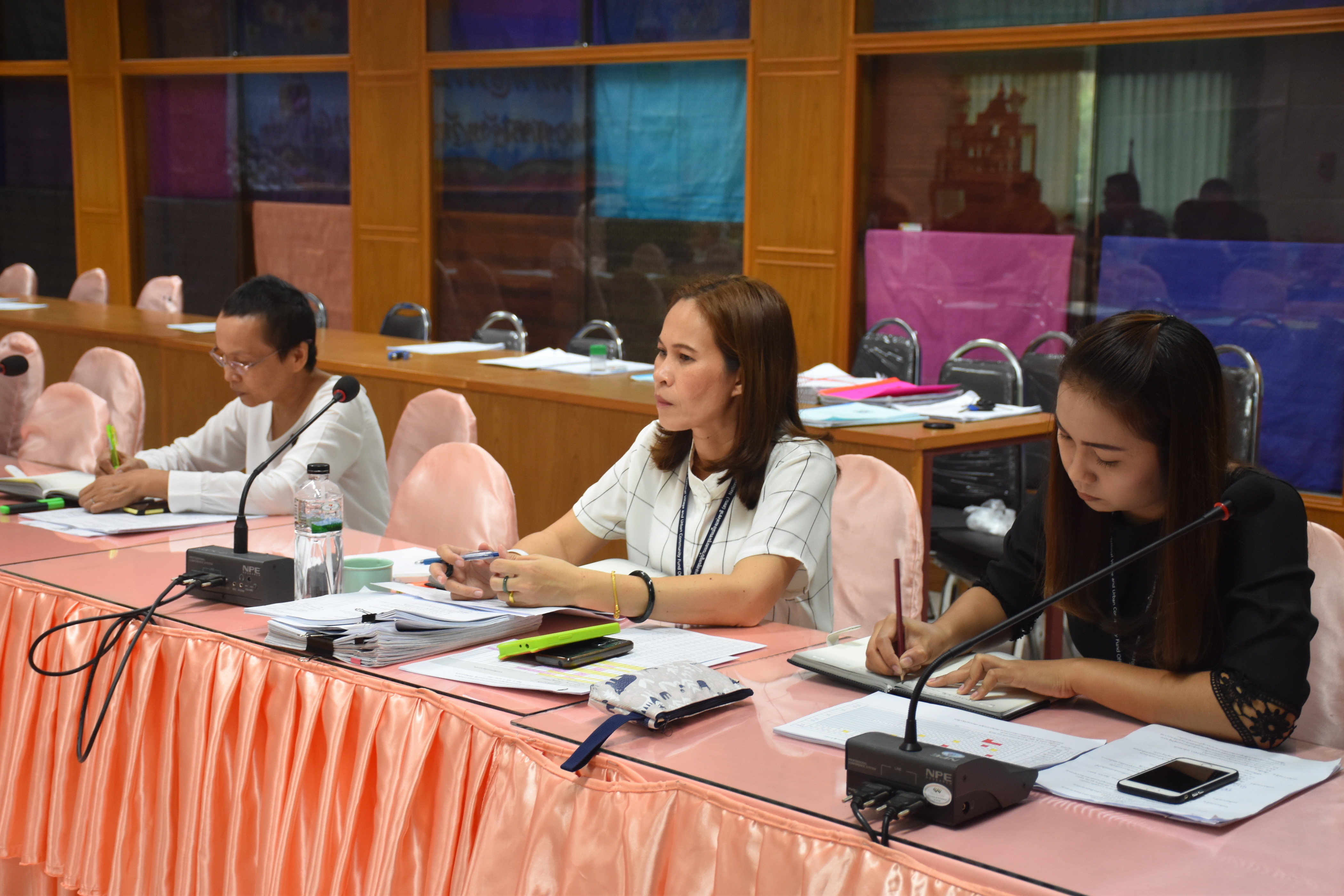 11 ตุลาคม 2560 นางบุญยิ่ง เทศน้อย พัฒนาการจังหวัดมหาสารคาม ร่วมการประชุมคณะกรรมการเครือข่ายกองทุนหมู่บ้านและชุมชนเมือง จังหวัดมหาสารคาม ครั้งที่ 11/2560