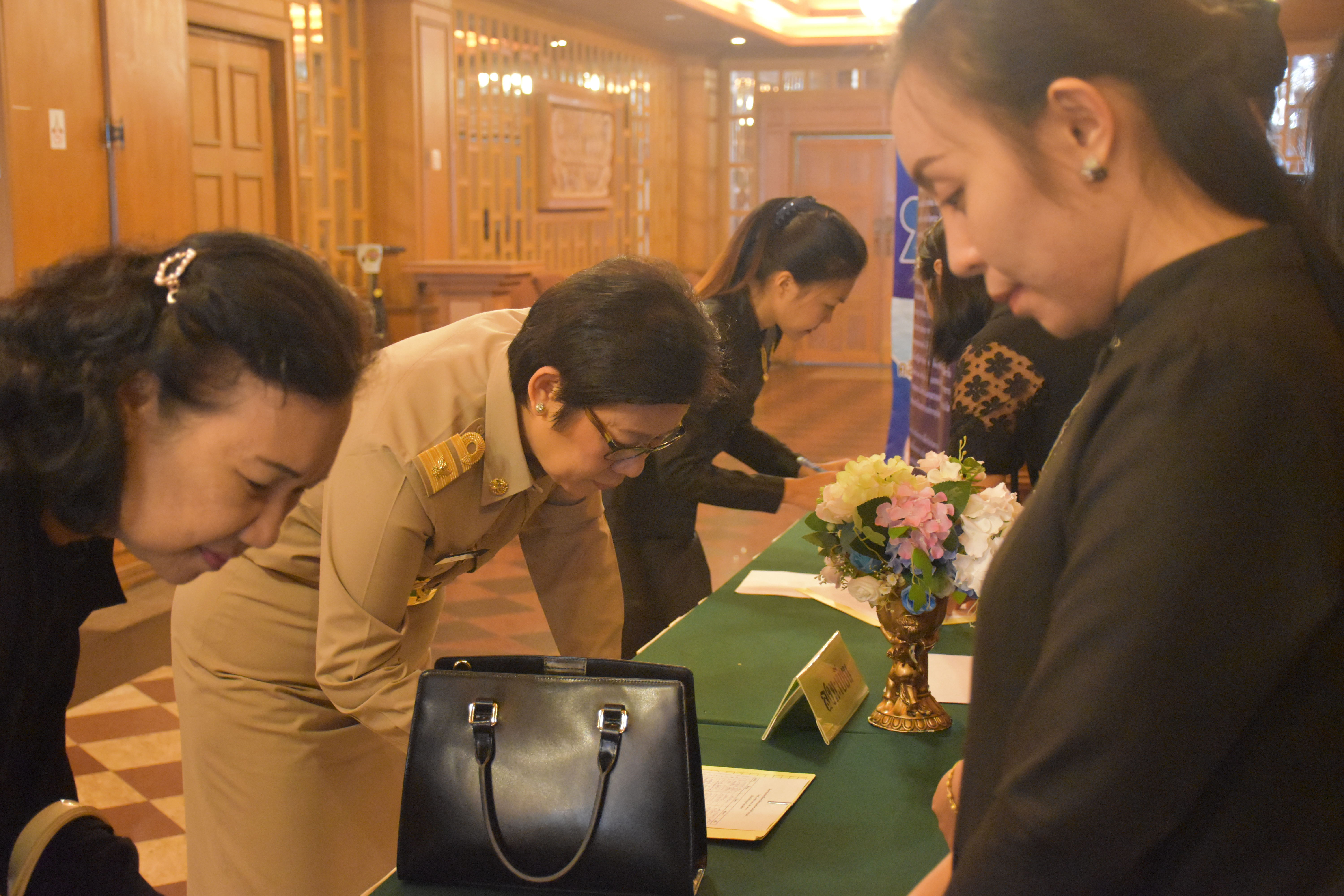 18 ตุลาคม 2560 โครงการพบปะแลกเปลี่ยนความคิดเห็นและสร้างความสามัคคี จังหวัดมหาสารคาม กิจกรรม “สภากาแฟ”