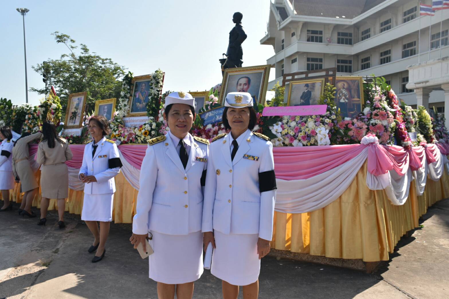 23 ตุลาคม 2560 นายเสน่ห์ นนทะโชติ ผู้ว่าราชการจังหวัดมหาสารคาม เป็นประธานในพิธีถวายสักการะพระบรมราชานุสาวรีย์พระบาทสมเด็จพระจุลจอมเกล้าเจ้าอยู่หัว เนื่องในวันปิยมหาราช