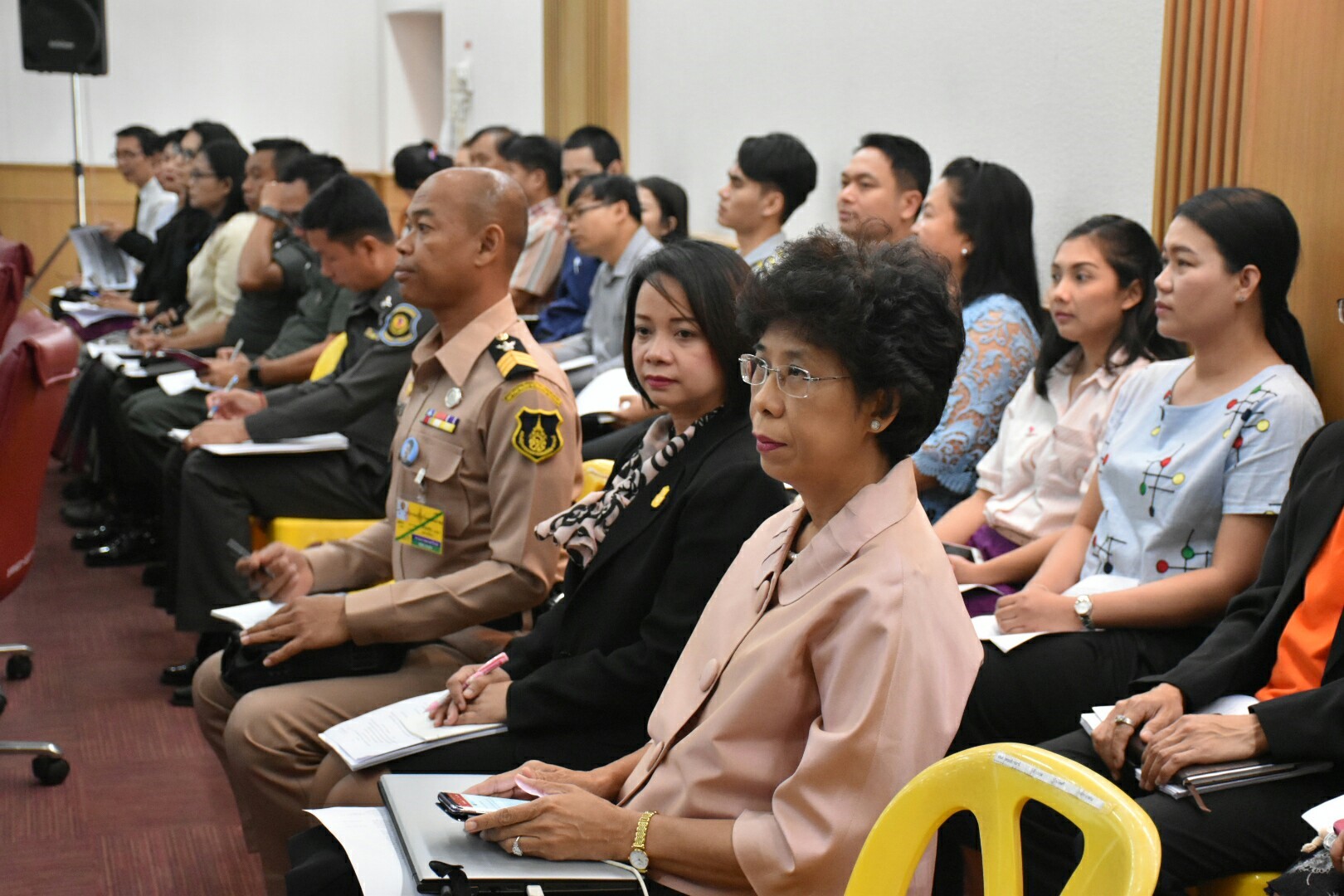 2 พฤศจิกายน 2560 พล.อ.คณิต เพิ่มทรัพย์ รองสมุหราชองครักษ์ เป็นประธานการประชุมตรวจพื้นที่งานพิธีพระราชทานปริญญาบัตร มหาวิทยาลัยมหาสารคาม ประจำปีการศึกษา 2559-2560