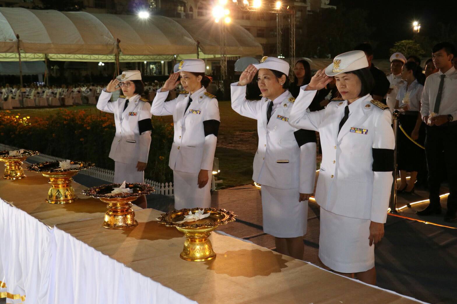 26 ตุลาคม 2560 พระราชพิธีถวายพระเพลิงพระบรมศพพระบาทสมเด็จพระปรมินทรมหาภูมิพลอดุลยเดช บรมนาถบพิตร ณ พระเมรุมาศจำลอง สนามหน้าศาลากลางจังหวัดมหาสารคาม