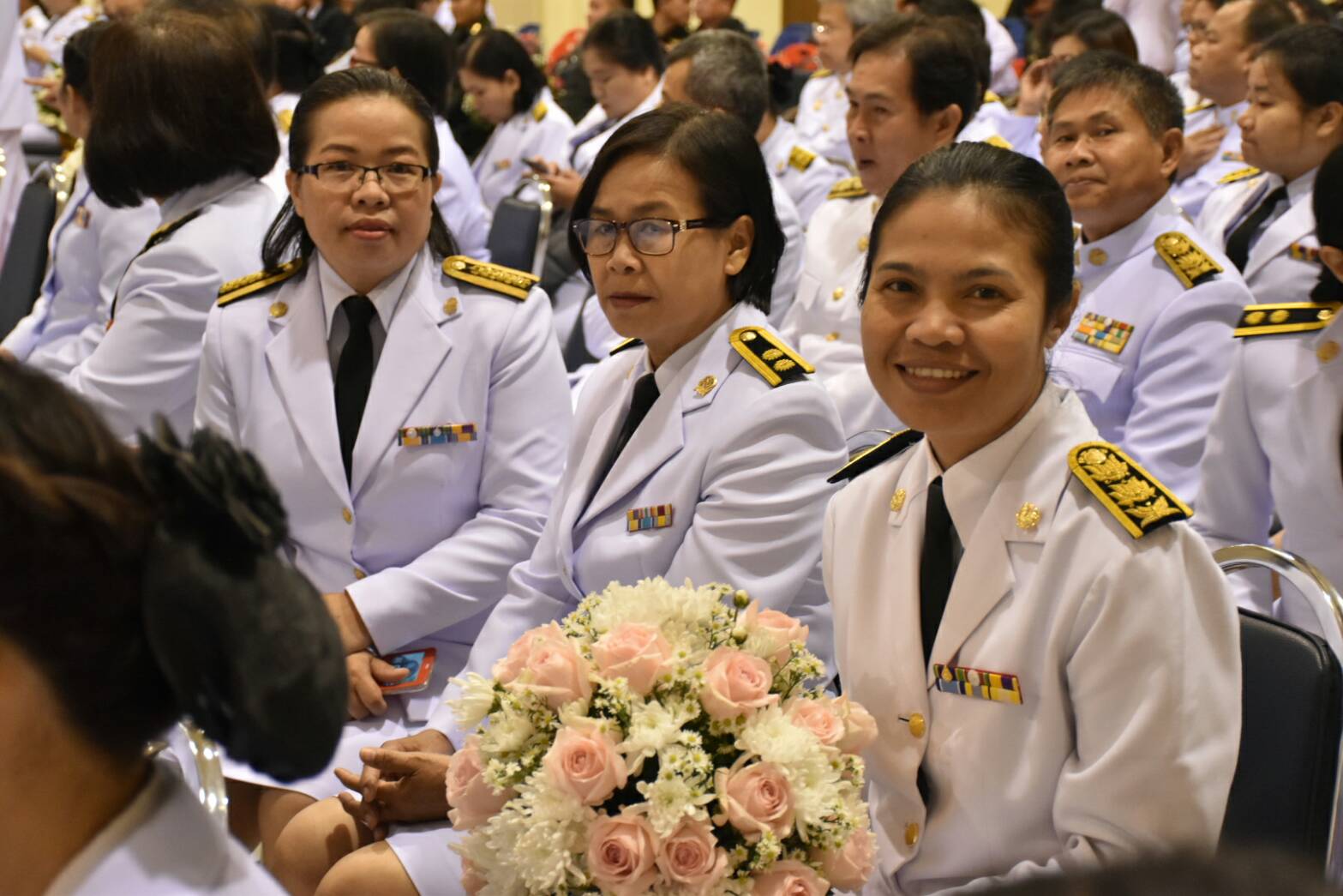 14 พฤศจิกายน 2560 นายเสน่ห์ นนทะโชติ ผู้ว่าราชการจังหวัดมหาสารคาม เป็นประธานพิธีวางพานพุ่มดอกไม้สดถวายแด่พระบาทสมเด็จพระปรมินทร มหาภูมิพลอดุลยเดช บรมนาถบพิตร เนื่องในวันพระบิดาแห่งฝนหลวง ประจำปี 2560