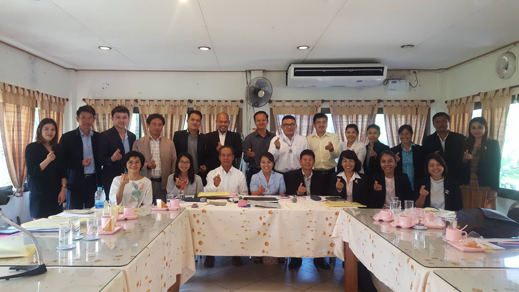 2 พฤศจิกายน 2560 นายบุญโฮม งามเลิศ หัวหน้ากลุ่มงานสารสนเทศการพัฒนาชุมชน เข้าร่วมประชุมปรึกษาหารือผู้เกี่ยวข้องกับการสร้างเสริมสุขภาพและป้องกันโรคในแรงงานนอกระบบ