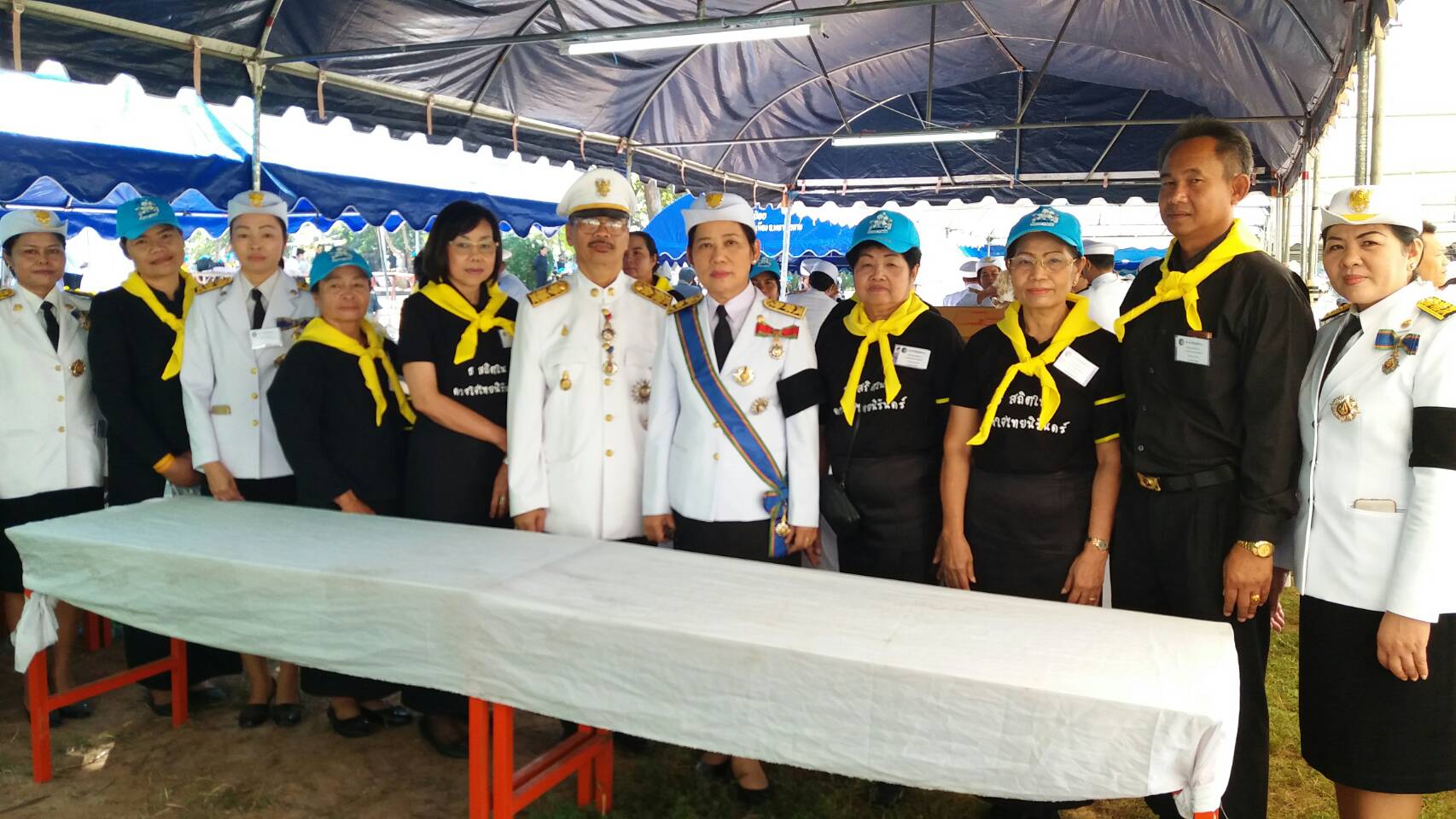 26 ตุลาคม 2560 พระราชพิธีถวายพระเพลิงพระบรมศพพระบาทสมเด็จพระปรมินทรมหาภูมิพลอดุลยเดช บรมนาถบพิตร ณ พระเมรุมาศจำลอง สนามหน้าศาลากลางจังหวัดมหาสารคาม