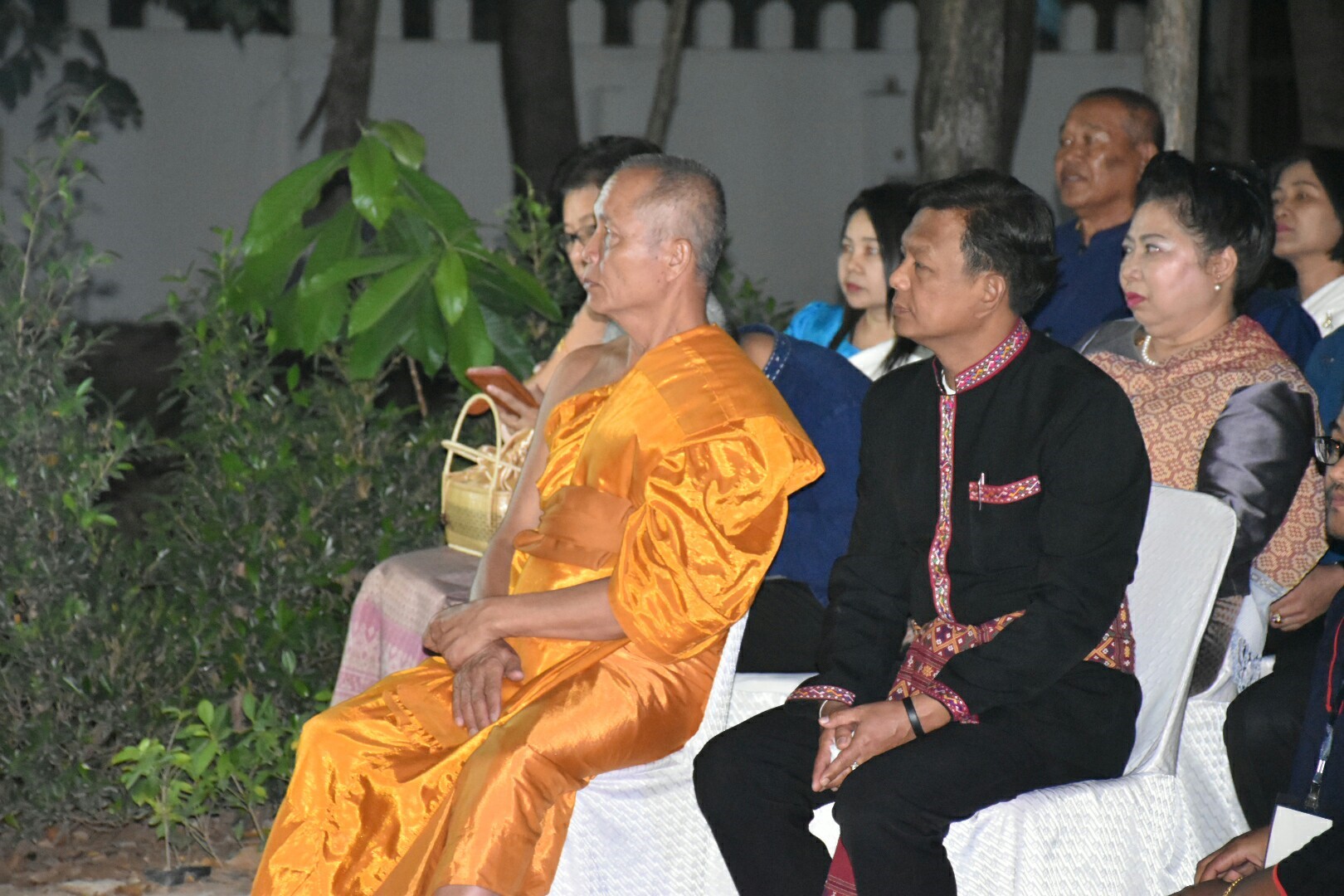1 พฤศจิกายน 2560 นางบุญยิ่ง เทศน้อย พัฒนาการจังหวัดมหาสารคาม ร่วมงานแถลงข่าว “ล่องหุ่นเฮือไฟ ประเพณีไทญ้อ” ณ วัดสว่างวารี บ้านท่าขอนยาง ต.ท่าขอนยาง อ.กันทรวิชัย จังหวัดมหาสารคาม