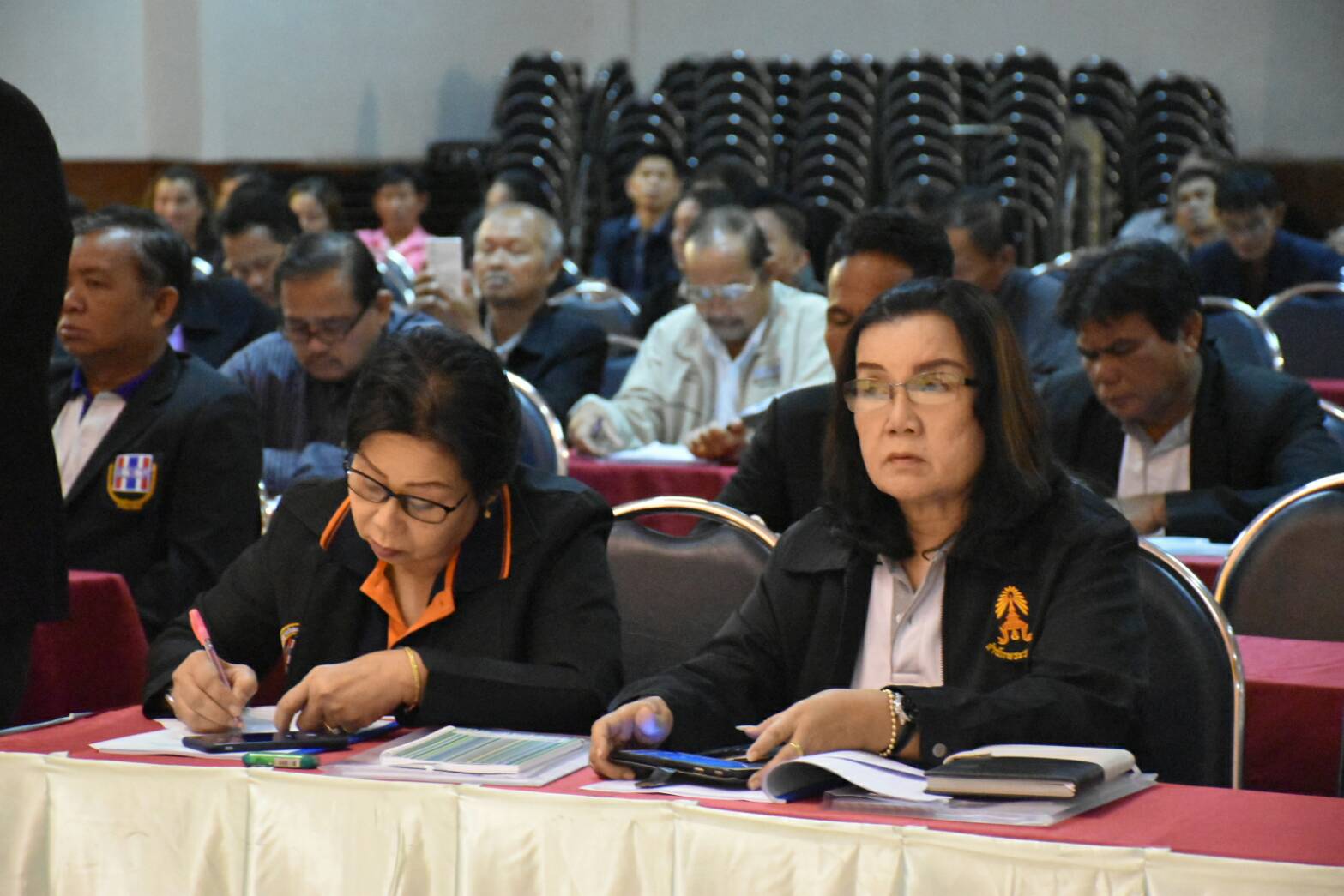 28 พฤศจิกายน 2560 การประชุมเชิงปฏิบัติการเครือข่ายกองทุนหมู่บ้าน ในการขับเคลื่อนการดำเนินงานกองทุนหมู่บ้านและชุมชนเมือง จังหวัดมหาสารคาม