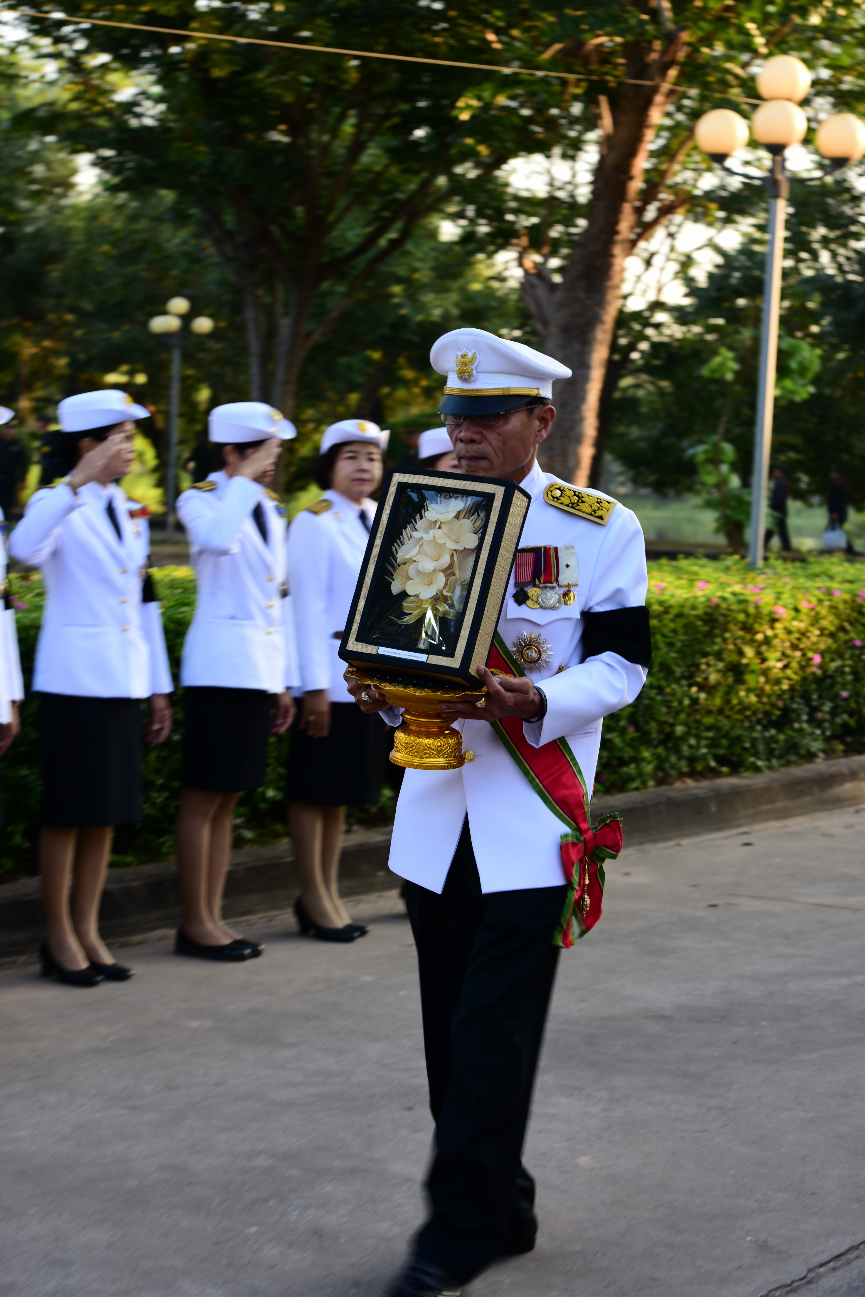 26 ตุลาคม 2560 พระราชพิธีถวายพระเพลิงพระบรมศพพระบาทสมเด็จพระปรมินทรมหาภูมิพลอดุลยเดช บรมนาถบพิตร ณ พระเมรุมาศจำลอง สนามหน้าศาลากลางจังหวัดมหาสารคาม