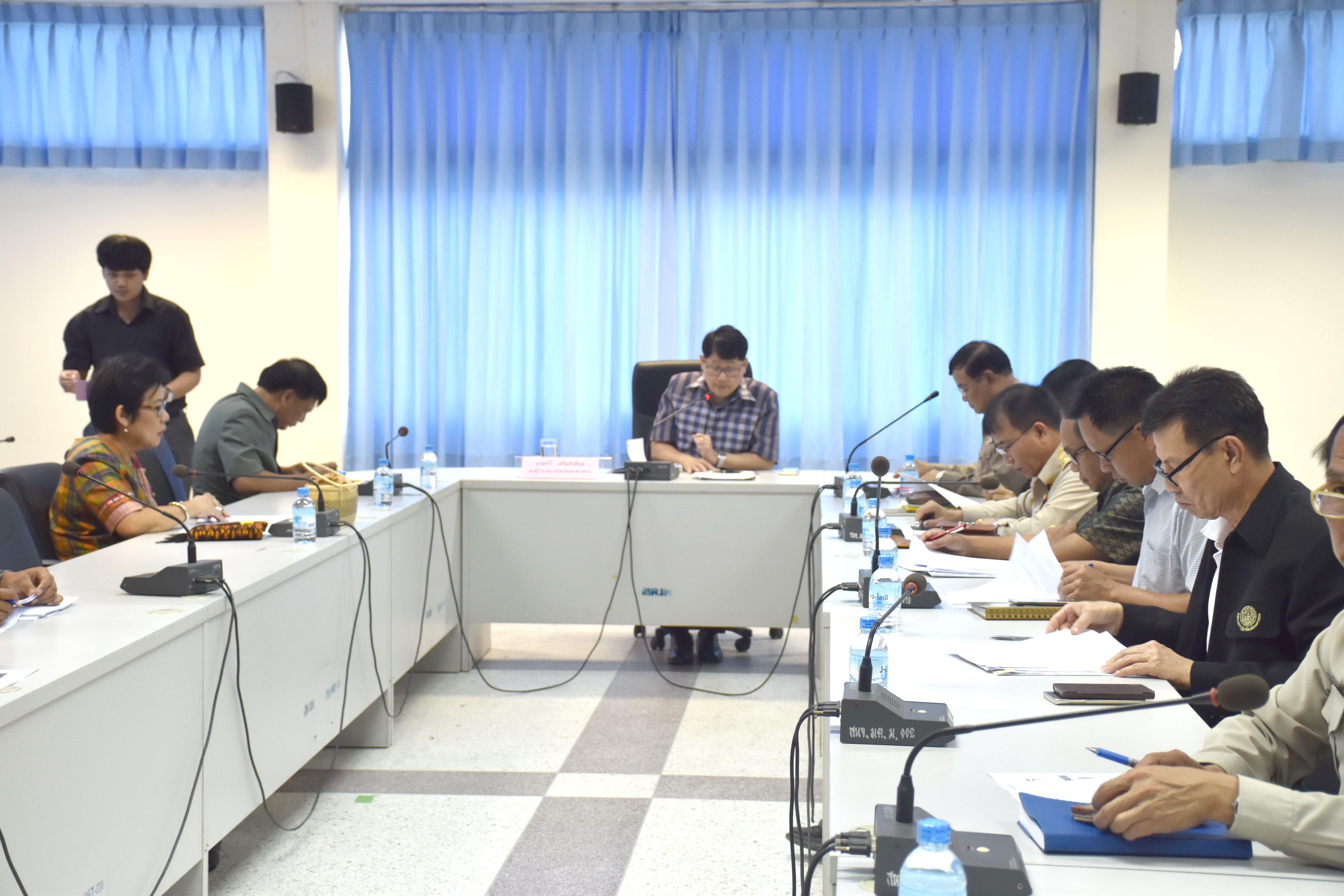 2 พฤศจิกายน 2560 การประชุมการขับเคลื่อนศูนย์เรียนรู้ปรัชญาของเศรษฐกิจพอเพียงและทฤษฎีใหม่ เฉลิมพระเกียรติ สมเด็จพระเทพรัตนราชสุดา สยามบรมราชกุมารี เนื่องในมหามงคลเฉลิมพระชนมพรรษา 63 พรรษา