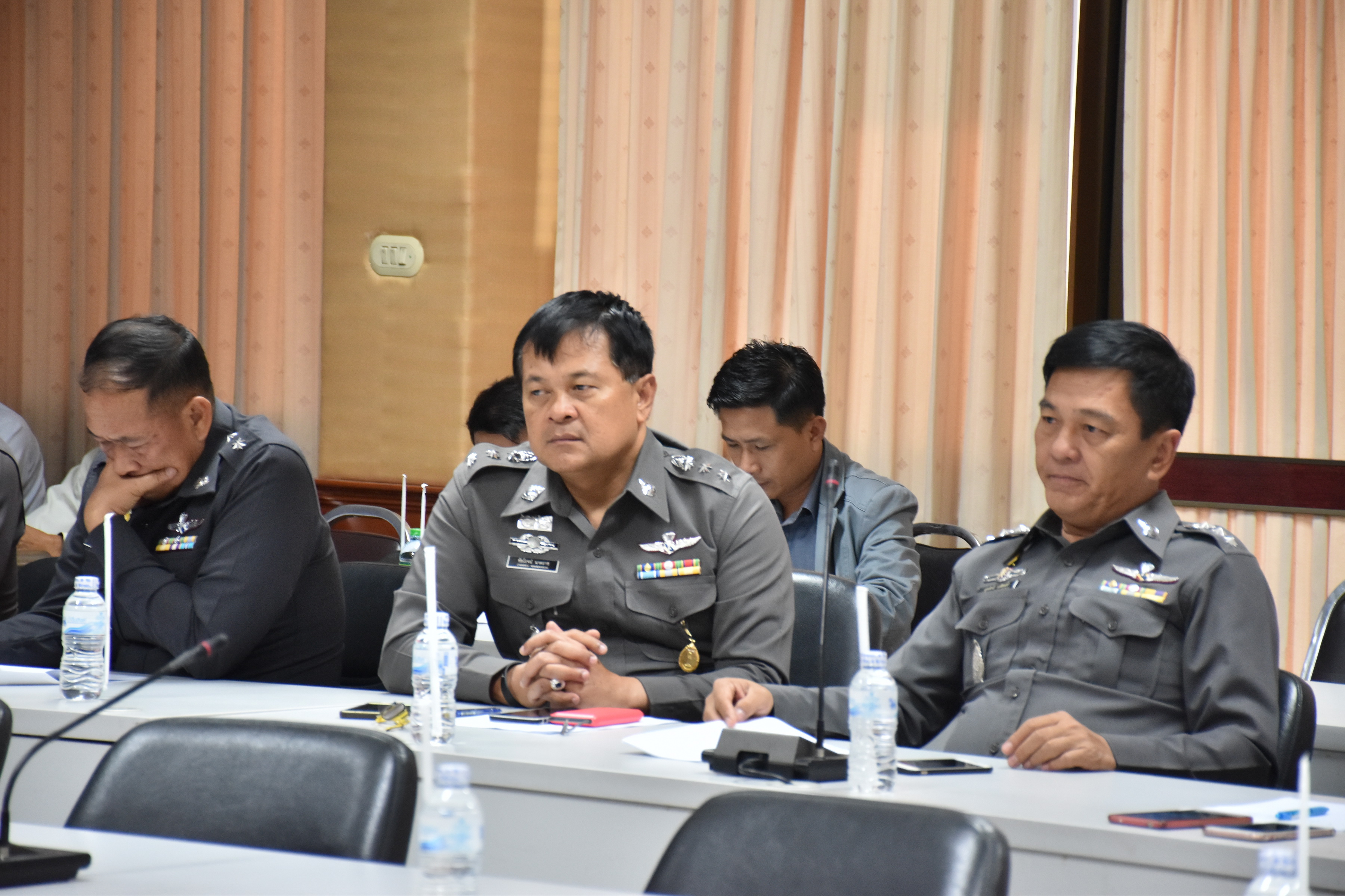 23 พฤศจิกายน 2560 การประชุมคณะกรรมการจัดงานประเพณีบุญเบิกฟ้ามหาสารคามและงานกาชาดจังหวัดมหาสารคาม ประจำปี 2561 ครั้งที่ 1/2560