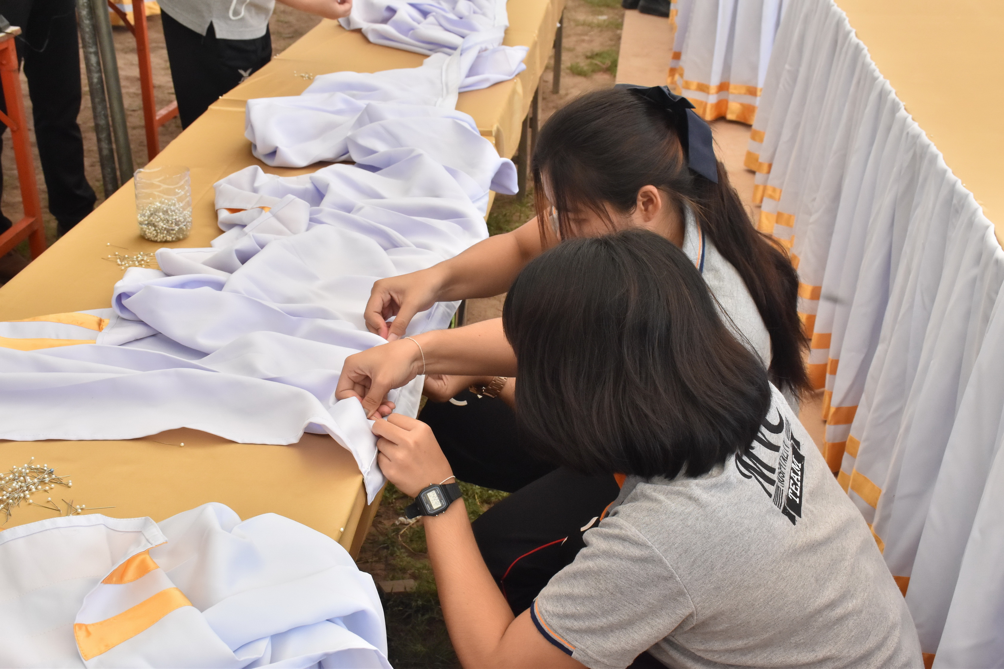 24 ตุลาคม 2560 จังหวัดมหาสารคามจัดประชุมจิตอาสาเฉพาะกิจฯ จังหวัดมหาสารคาม และซักซ้อมการปฏิบัติหน้าที่จิตอาสาเฉพาะกิจ 8 ประเภท ในพระราชพิธีถวายพระเพลิงพระบรมศพฯ แบบเสมือนจริง