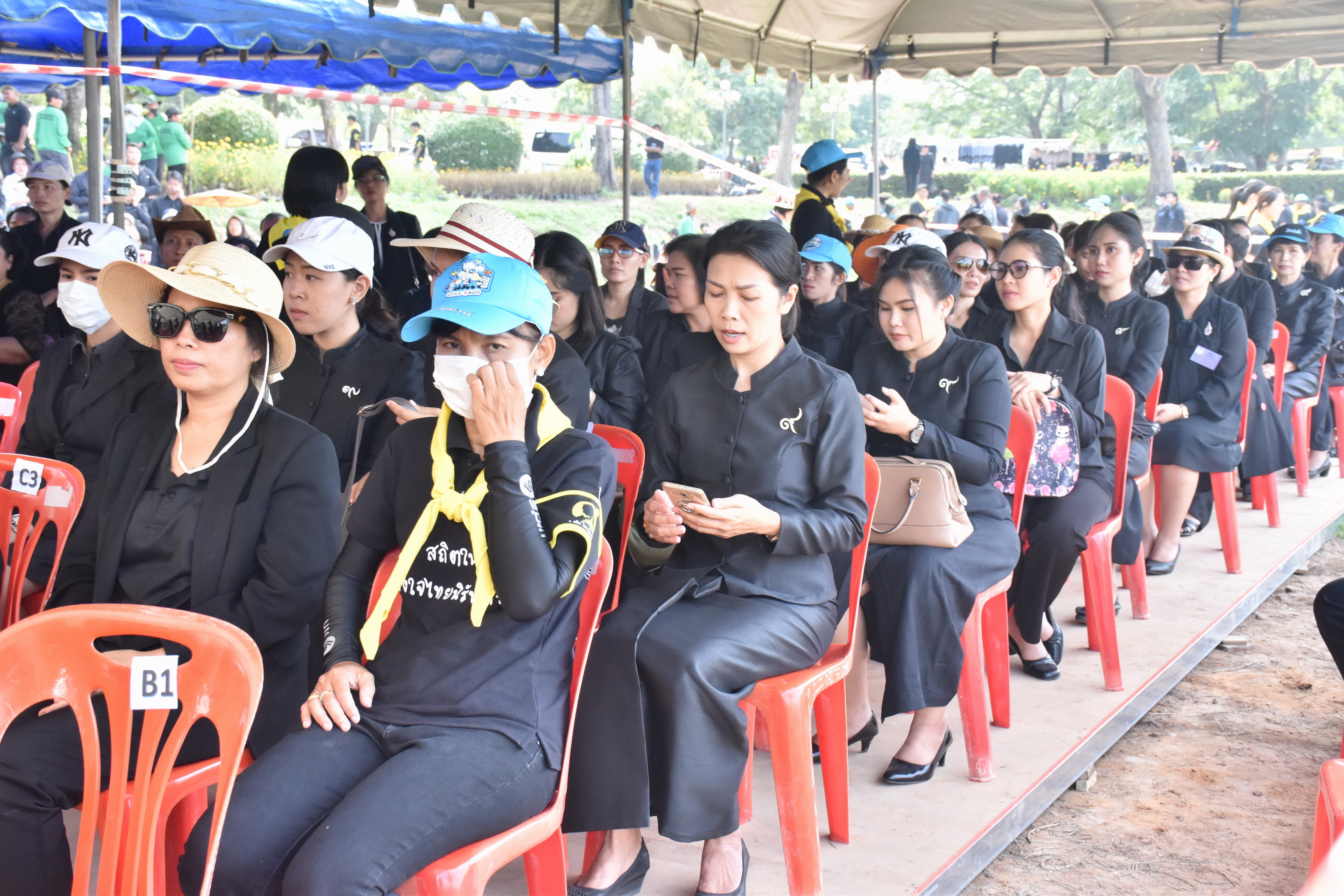 24 ตุลาคม 2560 จังหวัดมหาสารคามจัดประชุมจิตอาสาเฉพาะกิจฯ จังหวัดมหาสารคาม และซักซ้อมการปฏิบัติหน้าที่จิตอาสาเฉพาะกิจ 8 ประเภท ในพระราชพิธีถวายพระเพลิงพระบรมศพฯ แบบเสมือนจริง
