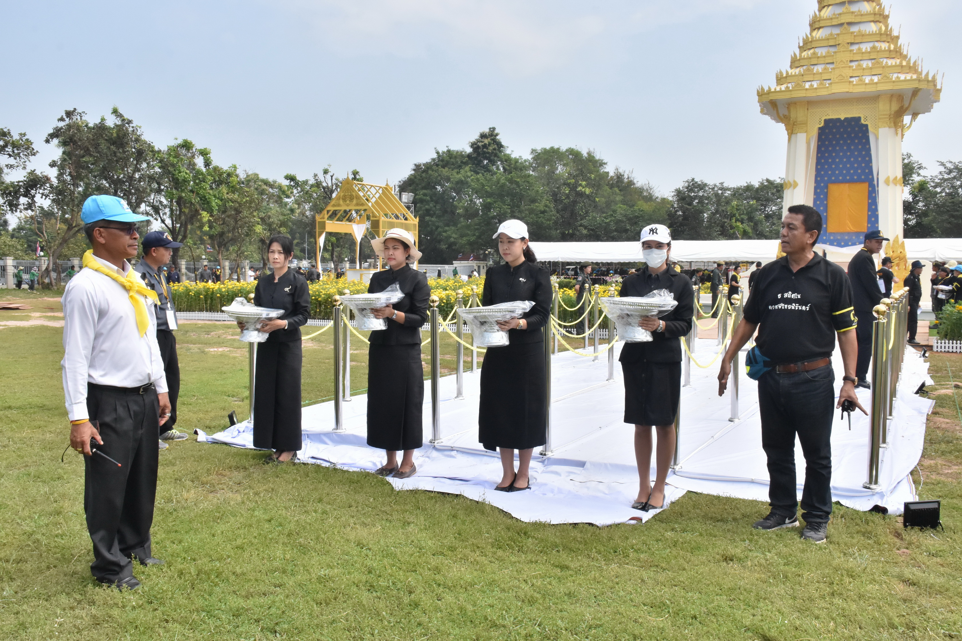 24 ตุลาคม 2560 จังหวัดมหาสารคามจัดประชุมจิตอาสาเฉพาะกิจฯ จังหวัดมหาสารคาม และซักซ้อมการปฏิบัติหน้าที่จิตอาสาเฉพาะกิจ 8 ประเภท ในพระราชพิธีถวายพระเพลิงพระบรมศพฯ แบบเสมือนจริง