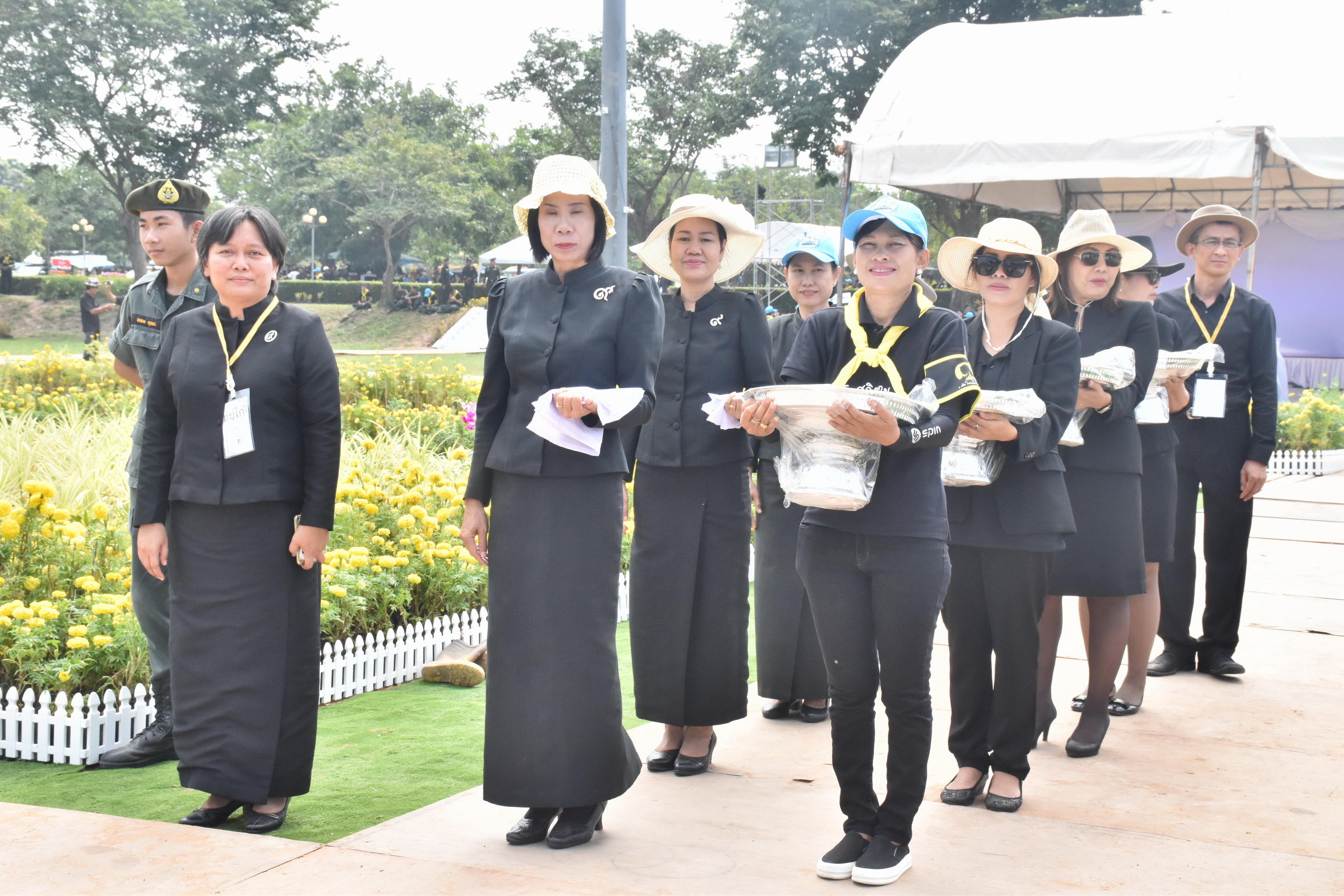 24 ตุลาคม 2560 จังหวัดมหาสารคามจัดประชุมจิตอาสาเฉพาะกิจฯ จังหวัดมหาสารคาม และซักซ้อมการปฏิบัติหน้าที่จิตอาสาเฉพาะกิจ 8 ประเภท ในพระราชพิธีถวายพระเพลิงพระบรมศพฯ แบบเสมือนจริง