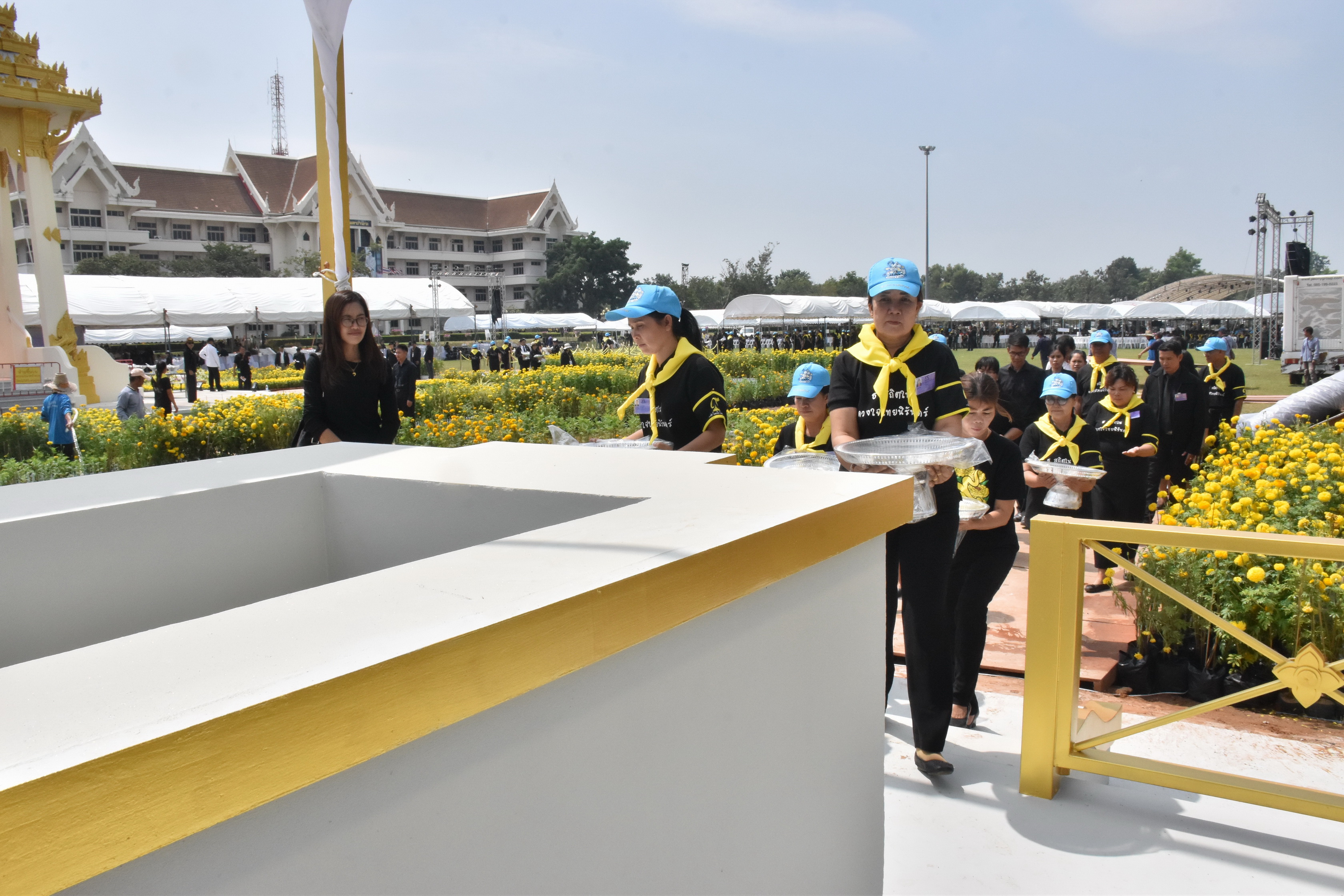 24 ตุลาคม 2560 จังหวัดมหาสารคามจัดประชุมจิตอาสาเฉพาะกิจฯ จังหวัดมหาสารคาม และซักซ้อมการปฏิบัติหน้าที่จิตอาสาเฉพาะกิจ 8 ประเภท ในพระราชพิธีถวายพระเพลิงพระบรมศพฯ แบบเสมือนจริง