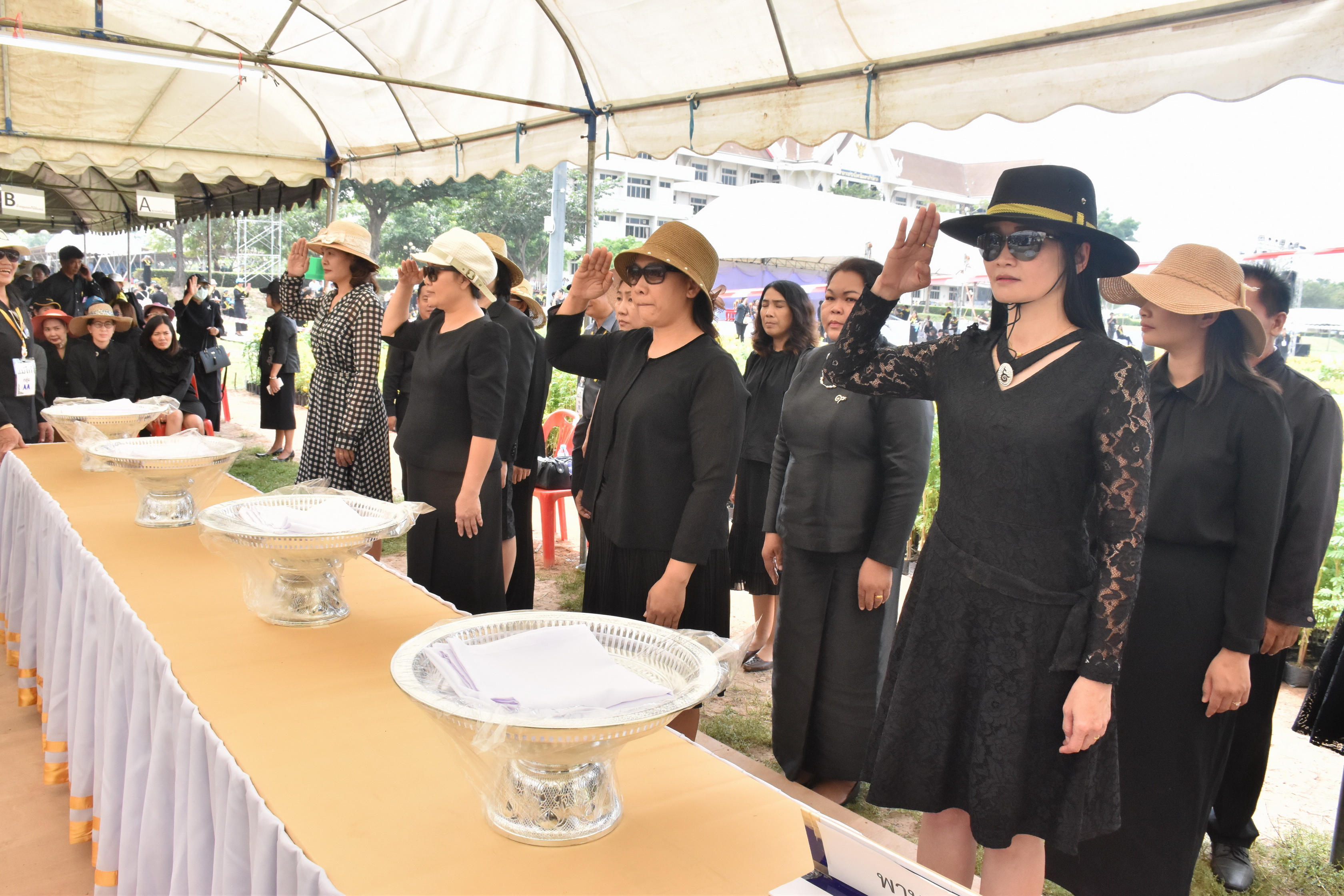 24 ตุลาคม 2560 จังหวัดมหาสารคามจัดประชุมจิตอาสาเฉพาะกิจฯ จังหวัดมหาสารคาม และซักซ้อมการปฏิบัติหน้าที่จิตอาสาเฉพาะกิจ 8 ประเภท ในพระราชพิธีถวายพระเพลิงพระบรมศพฯ แบบเสมือนจริง