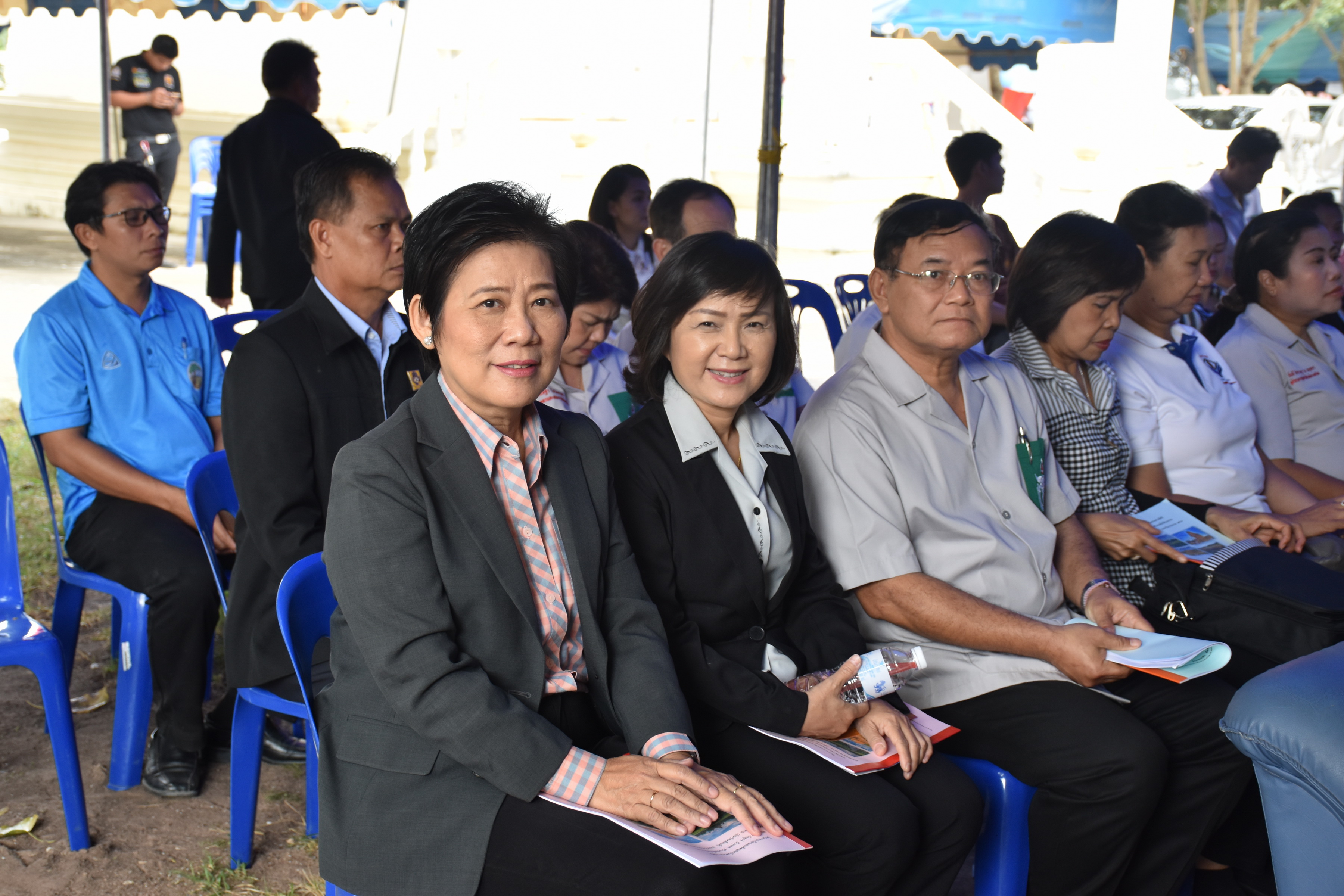 22 พฤศจิกายน 2560 โครงการปกป้องและเชิดชูสถาบันพระมหากษัตริย์และหน่วยบำบัดทุกข์ บำรุงสุข สร้างรอยยิ้มให้ประชาชนจังหวัดมหาสารคาม ประจำปีงบประมาณ 2561