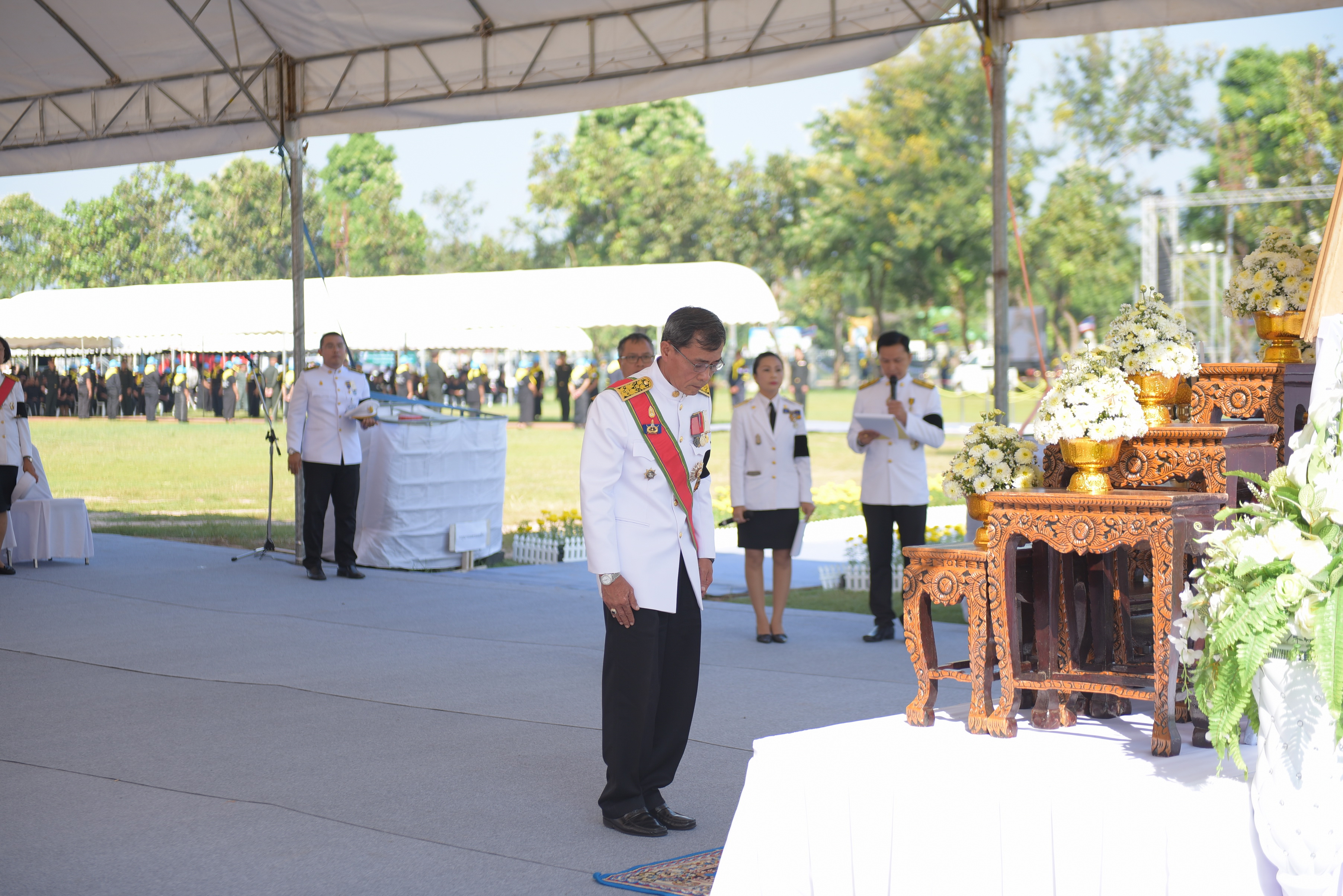 26 ตุลาคม 2560 พระราชพิธีถวายพระเพลิงพระบรมศพพระบาทสมเด็จพระปรมินทรมหาภูมิพลอดุลยเดช บรมนาถบพิตร ณ พระเมรุมาศจำลอง สนามหน้าศาลากลางจังหวัดมหาสารคาม