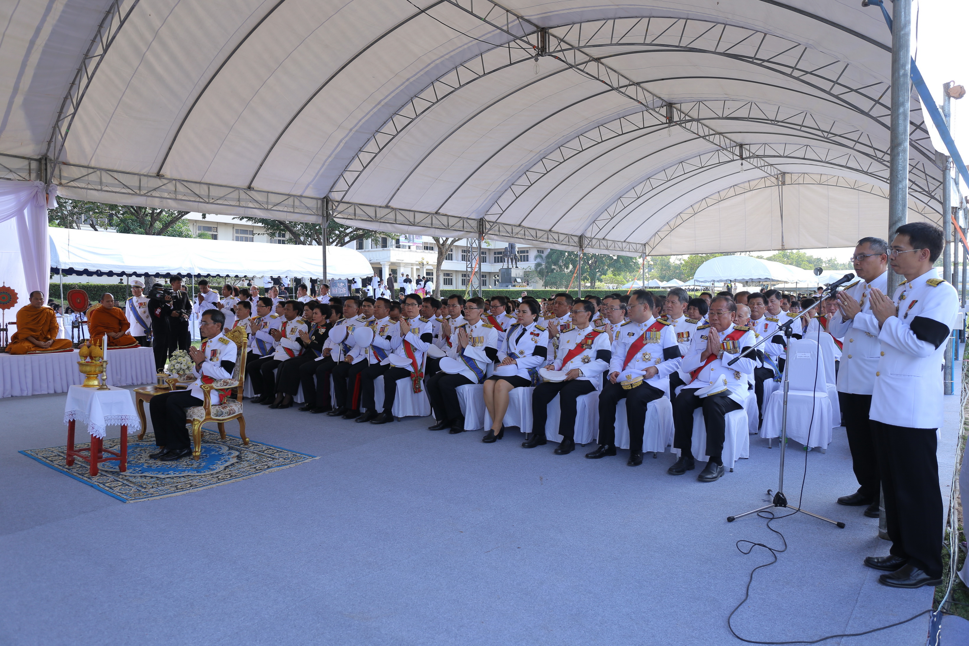 26 ตุลาคม 2560 พระราชพิธีถวายพระเพลิงพระบรมศพพระบาทสมเด็จพระปรมินทรมหาภูมิพลอดุลยเดช บรมนาถบพิตร ณ พระเมรุมาศจำลอง สนามหน้าศาลากลางจังหวัดมหาสารคาม