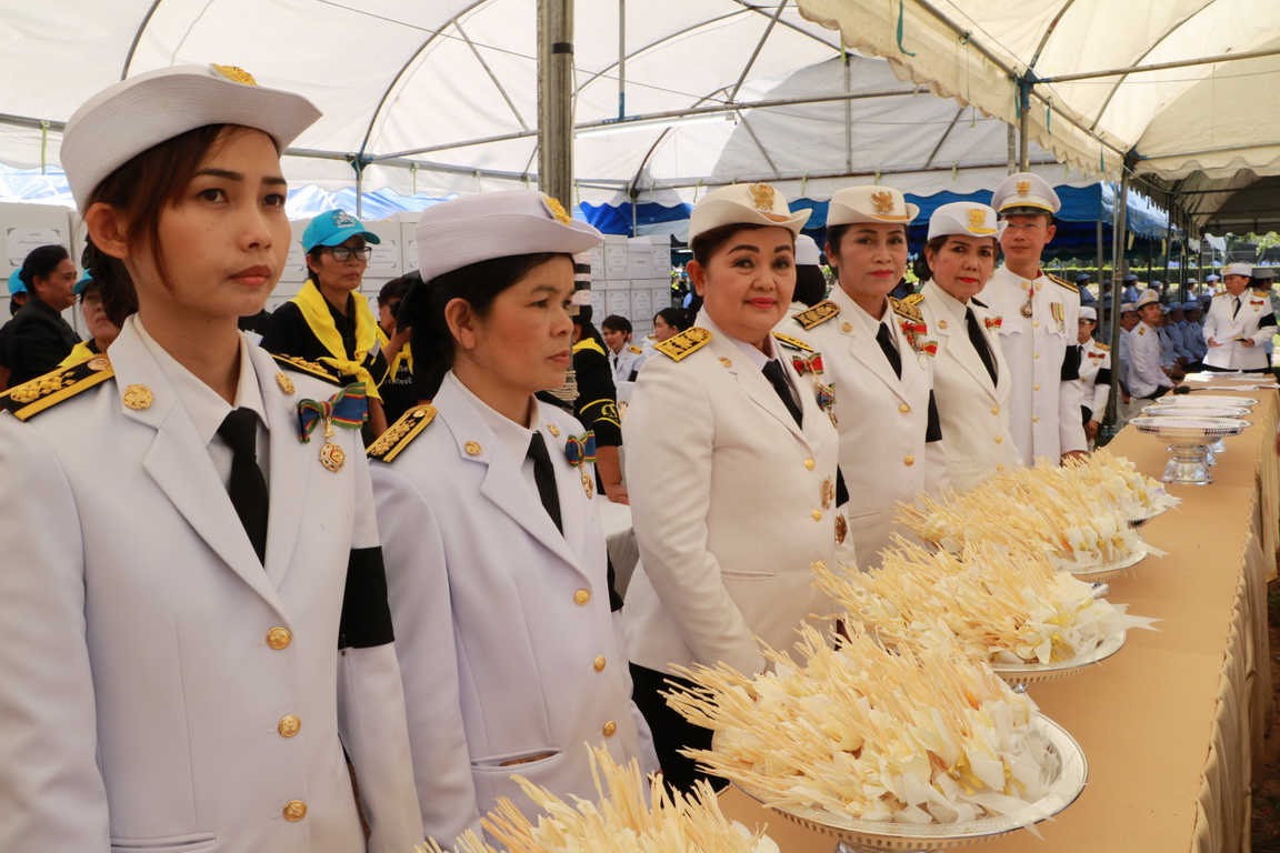 26 ตุลาคม 2560 พระราชพิธีถวายพระเพลิงพระบรมศพพระบาทสมเด็จพระปรมินทรมหาภูมิพลอดุลยเดช บรมนาถบพิตร ณ พระเมรุมาศจำลอง สนามหน้าศาลากลางจังหวัดมหาสารคาม