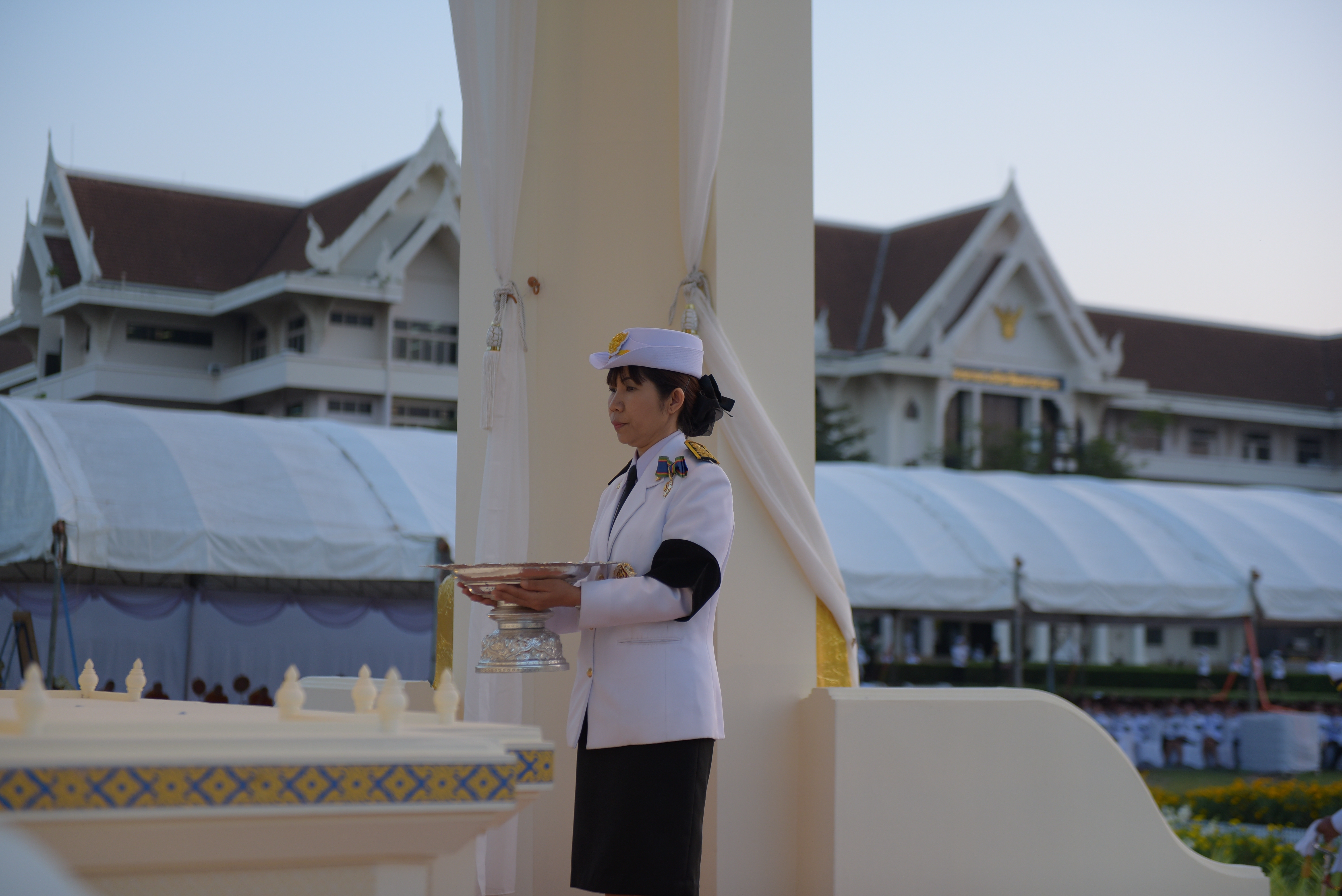 26 ตุลาคม 2560 พระราชพิธีถวายพระเพลิงพระบรมศพพระบาทสมเด็จพระปรมินทรมหาภูมิพลอดุลยเดช บรมนาถบพิตร ณ พระเมรุมาศจำลอง สนามหน้าศาลากลางจังหวัดมหาสารคาม