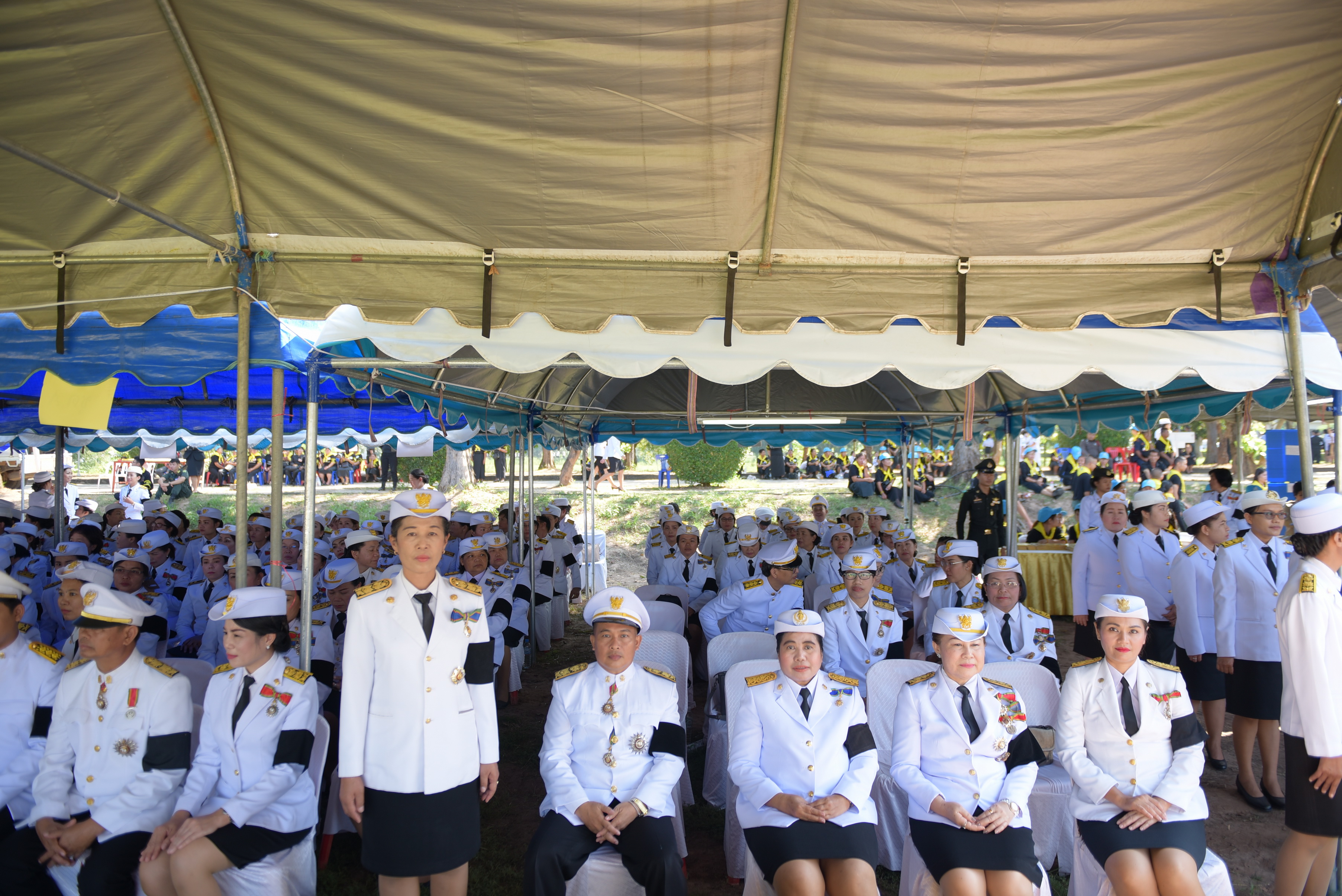 26 ตุลาคม 2560 พระราชพิธีถวายพระเพลิงพระบรมศพพระบาทสมเด็จพระปรมินทรมหาภูมิพลอดุลยเดช บรมนาถบพิตร ณ พระเมรุมาศจำลอง สนามหน้าศาลากลางจังหวัดมหาสารคาม
