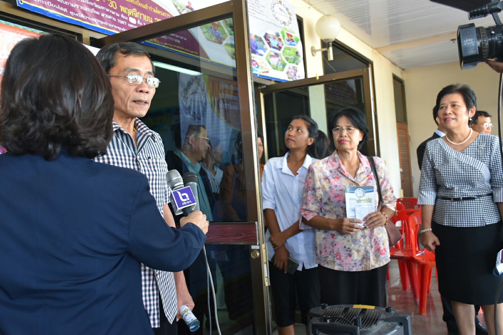 10 พฤศจิกายน 2560 นายเสน่ห์ นนทะโชติ ผู้ว่าราชการจังหวัดมหาสารคาม เป็นประธานเปิดกิจกรรม Kick Off การลงทะเบียนผู้ประกอบการ ตามนโยบาย “ตลาดประชารัฐ”