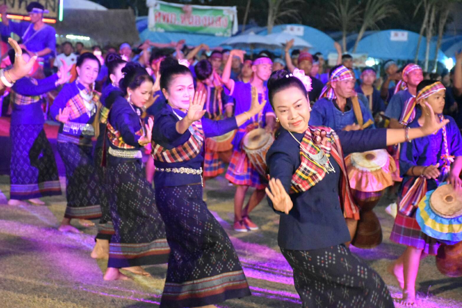 22 ธันวาคม 2560 พิธีเปิดงาน  “ออนซอนกลองยาวชาววาปีของดีพื้นบ้าน” ครั้งที่  22  สืบสานตำนานเมืองวาปีปทุม 135 ปี