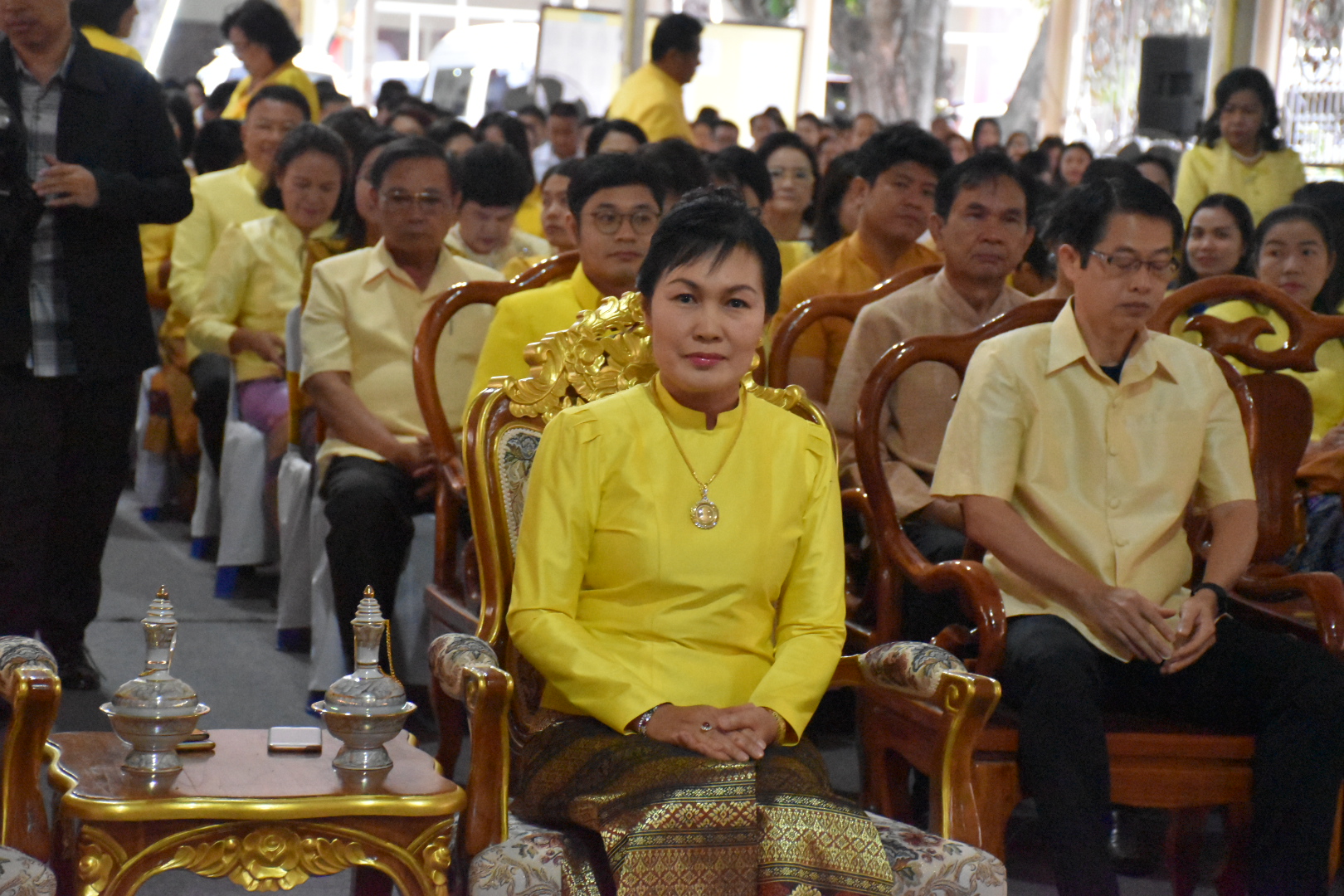 5 ธันวาคม 2560 พิธีทำบุญตักบาตรและเจริญพระพุทธมนต์ ถวายพระราชกุศล พระบาทสมเด็จพระปรมินทรมหาภูมิพลอดุลยเดช บรมนาถบพิตร เนื่องในวันคล้ายวันเฉลิมพระชนมพรรษา วันชาติ และวันพ่อแห่งชาติ