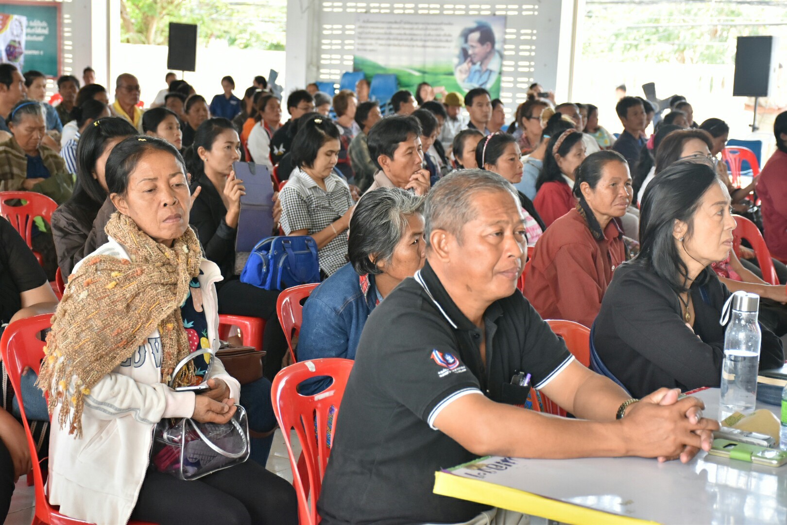 4 ธันวาคม 2560  นายเสน่ห์ นนทะโชติ ผู้ว่าราชการจังหวัดมหาสารคาม เป็นประธานเปิดการประชุมซักซ้อมผู้ประกอบการที่ลงทะเบียนโครงการตลาดประชารัฐ จังหวัดมหาสารคาม