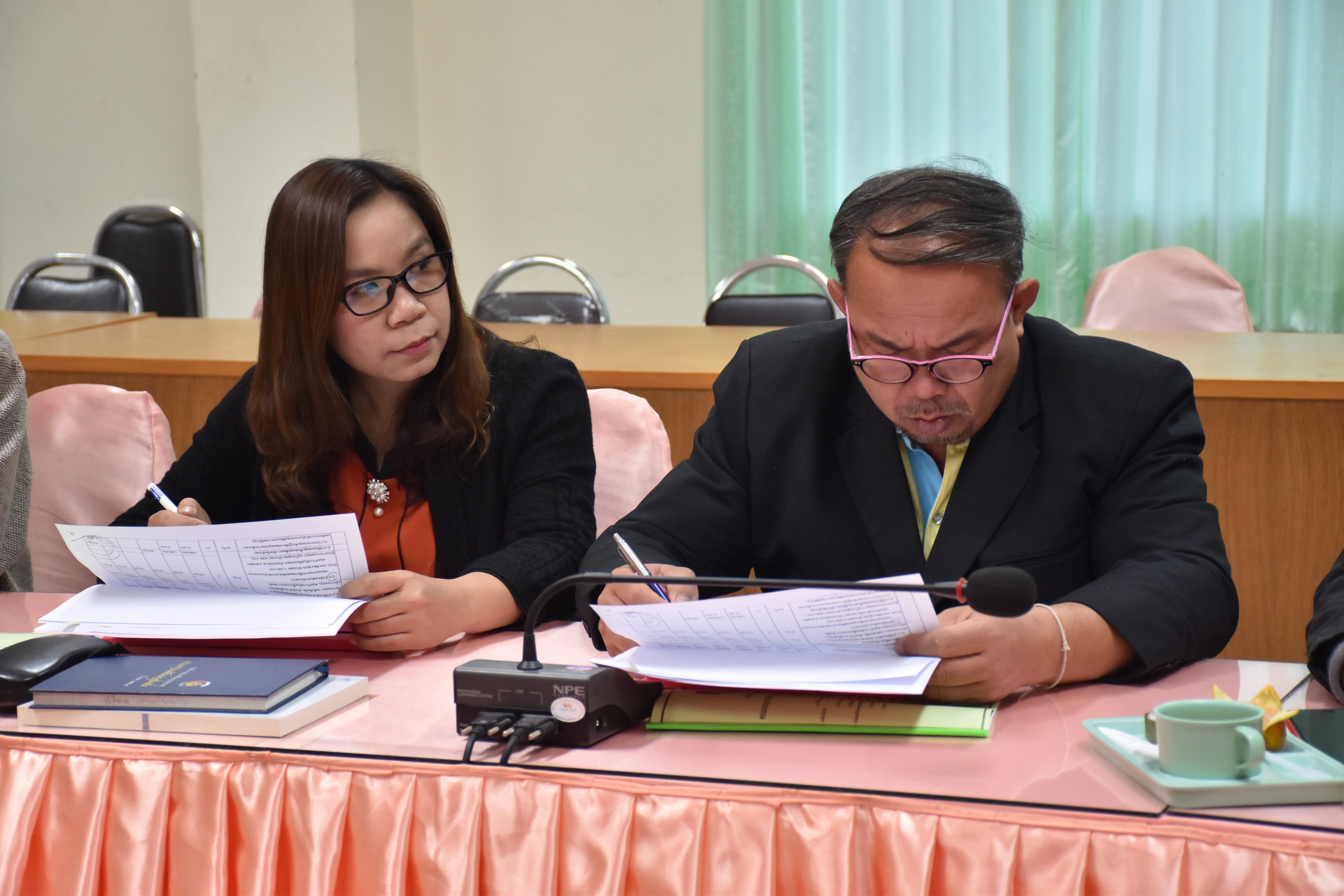 21 ธันวาคม 2560 การประชุมคณะอนุกรรมการบริหารกองทุนพัฒนาบทบาทสตรีจังหวัดมหาสารคาม ครั้งที่ 1/2561