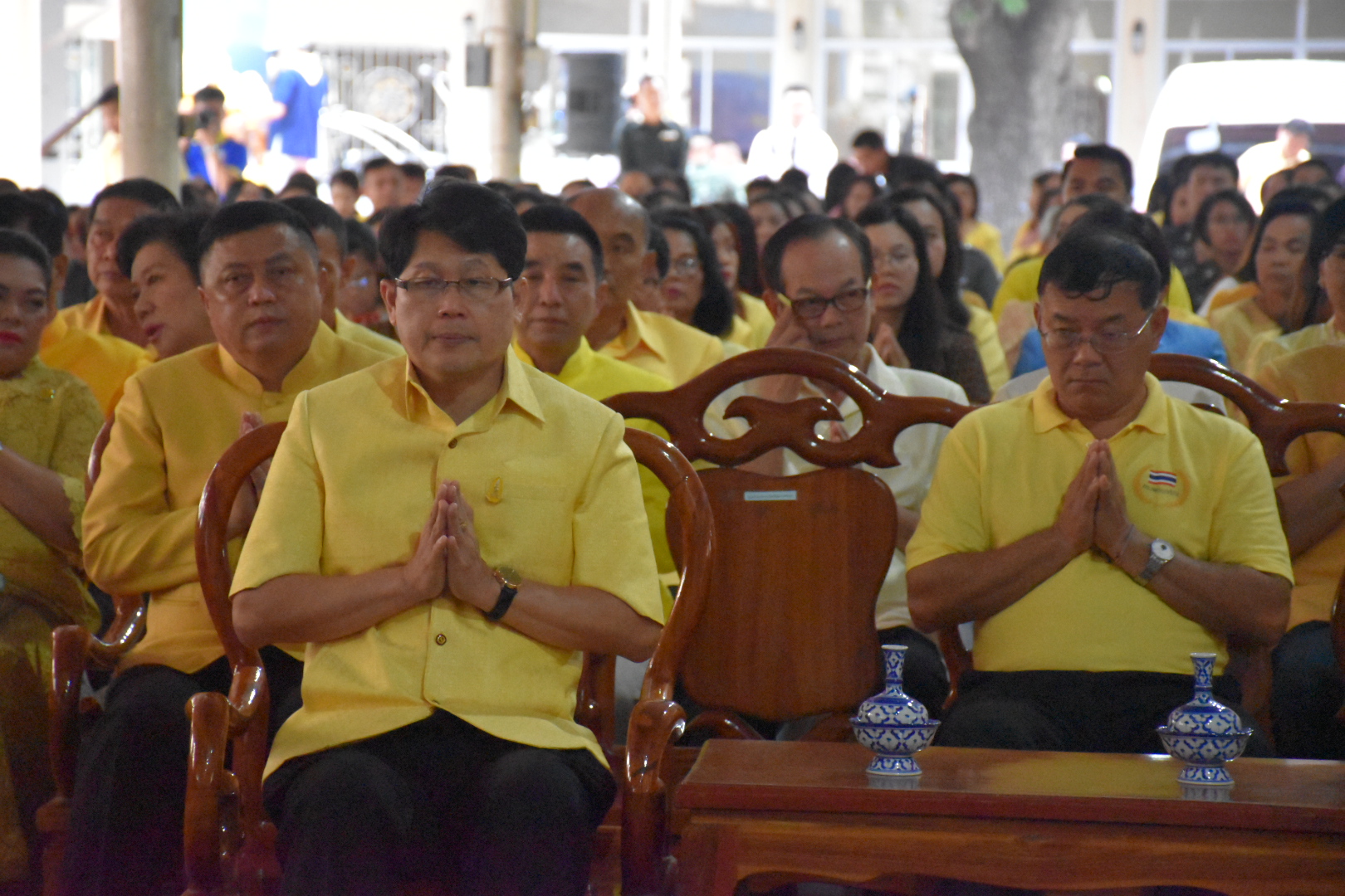 5 ธันวาคม 2560 พิธีทำบุญตักบาตรและเจริญพระพุทธมนต์ ถวายพระราชกุศล พระบาทสมเด็จพระปรมินทรมหาภูมิพลอดุลยเดช บรมนาถบพิตร เนื่องในวันคล้ายวันเฉลิมพระชนมพรรษา วันชาติ และวันพ่อแห่งชาติ
