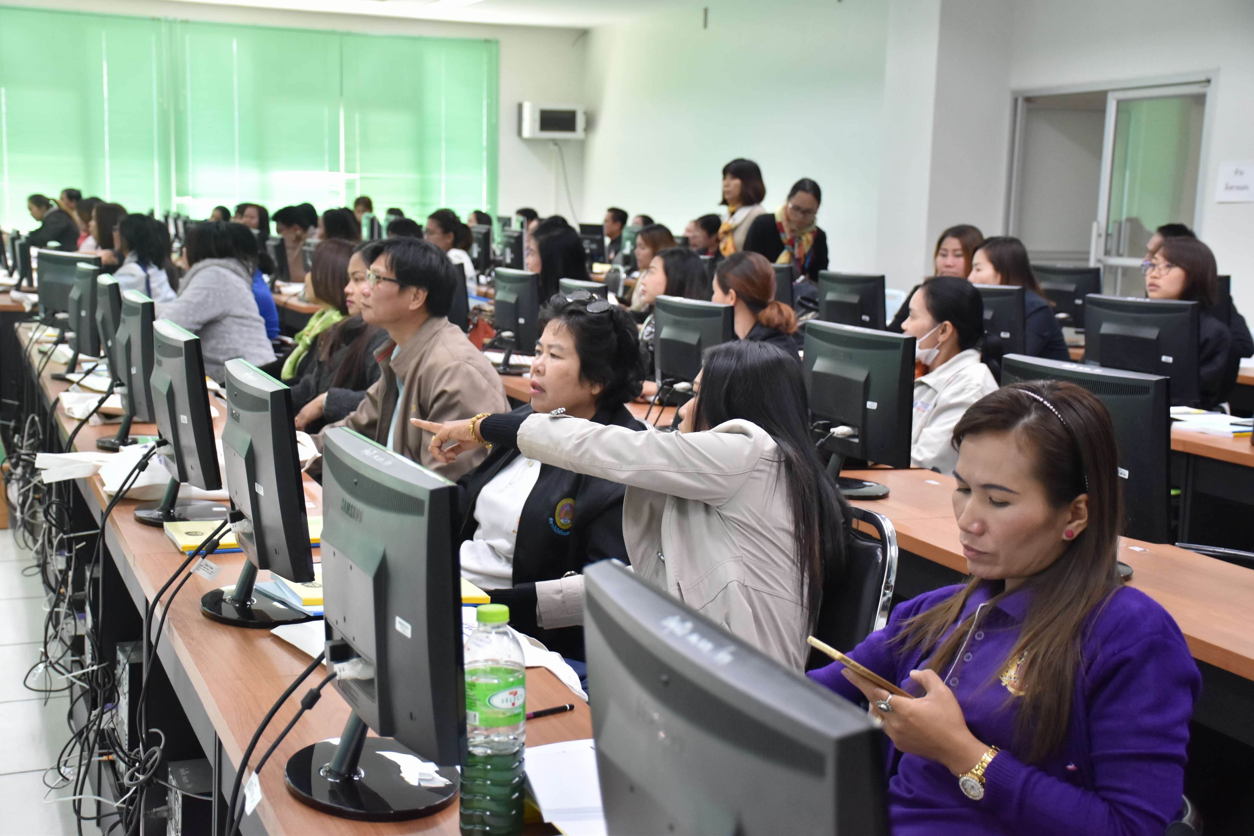 20 ธันวาคม 2560 โครงการฝึกอบรมผู้บันทึกข้อมูล เรื่อง การใช้งานโปรแกรมบันทึกและประมวลผลข้อมูล จปฐ. ปี 2561