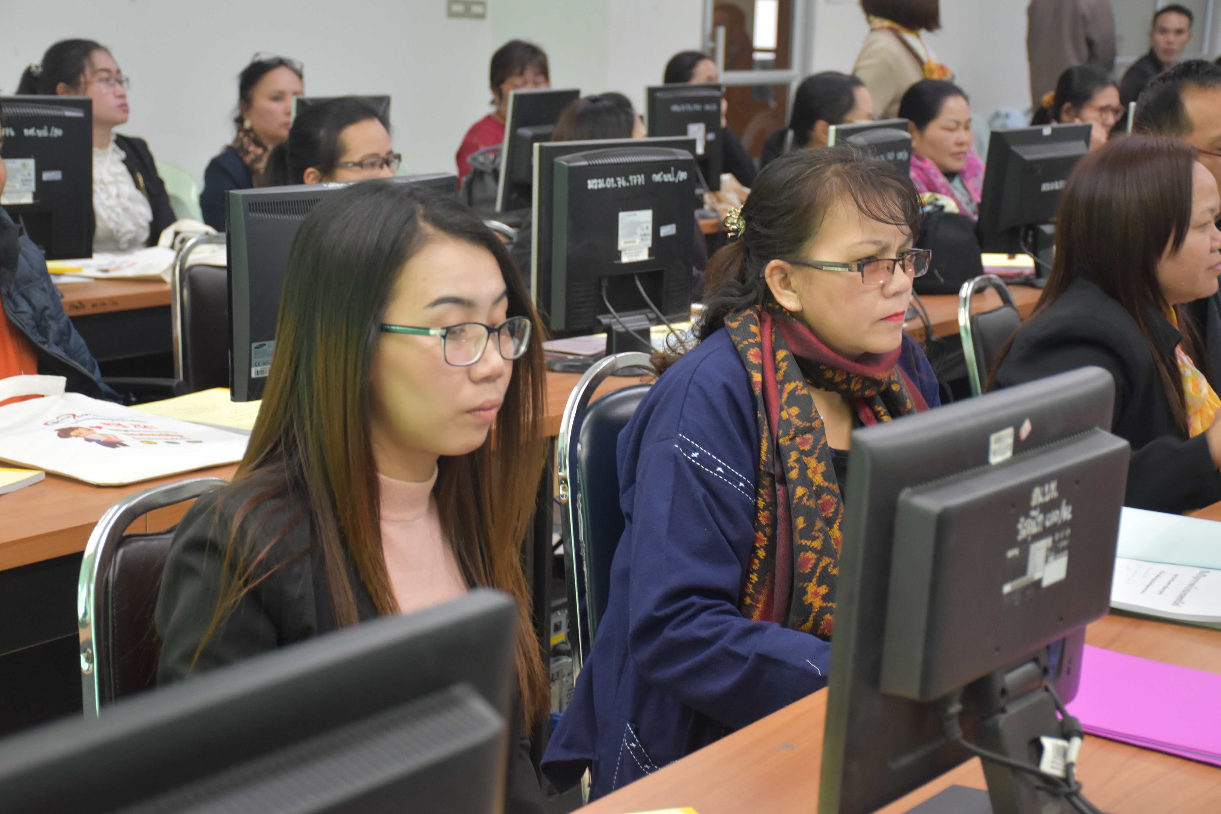 20 ธันวาคม 2560 โครงการฝึกอบรมผู้บันทึกข้อมูล เรื่อง การใช้งานโปรแกรมบันทึกและประมวลผลข้อมูล จปฐ. ปี 2561