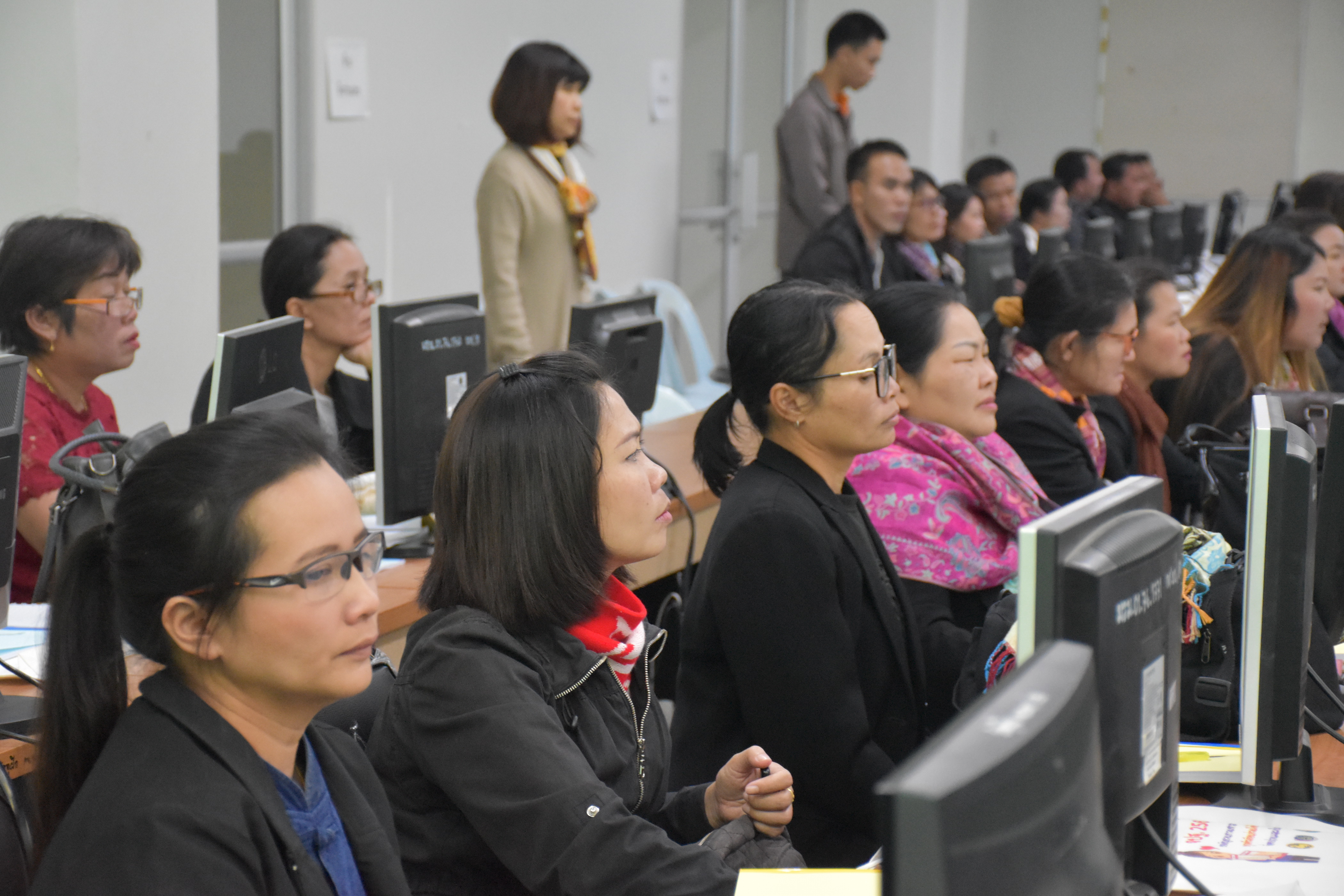 20 ธันวาคม 2560 โครงการฝึกอบรมผู้บันทึกข้อมูล เรื่อง การใช้งานโปรแกรมบันทึกและประมวลผลข้อมูล จปฐ. ปี 2561