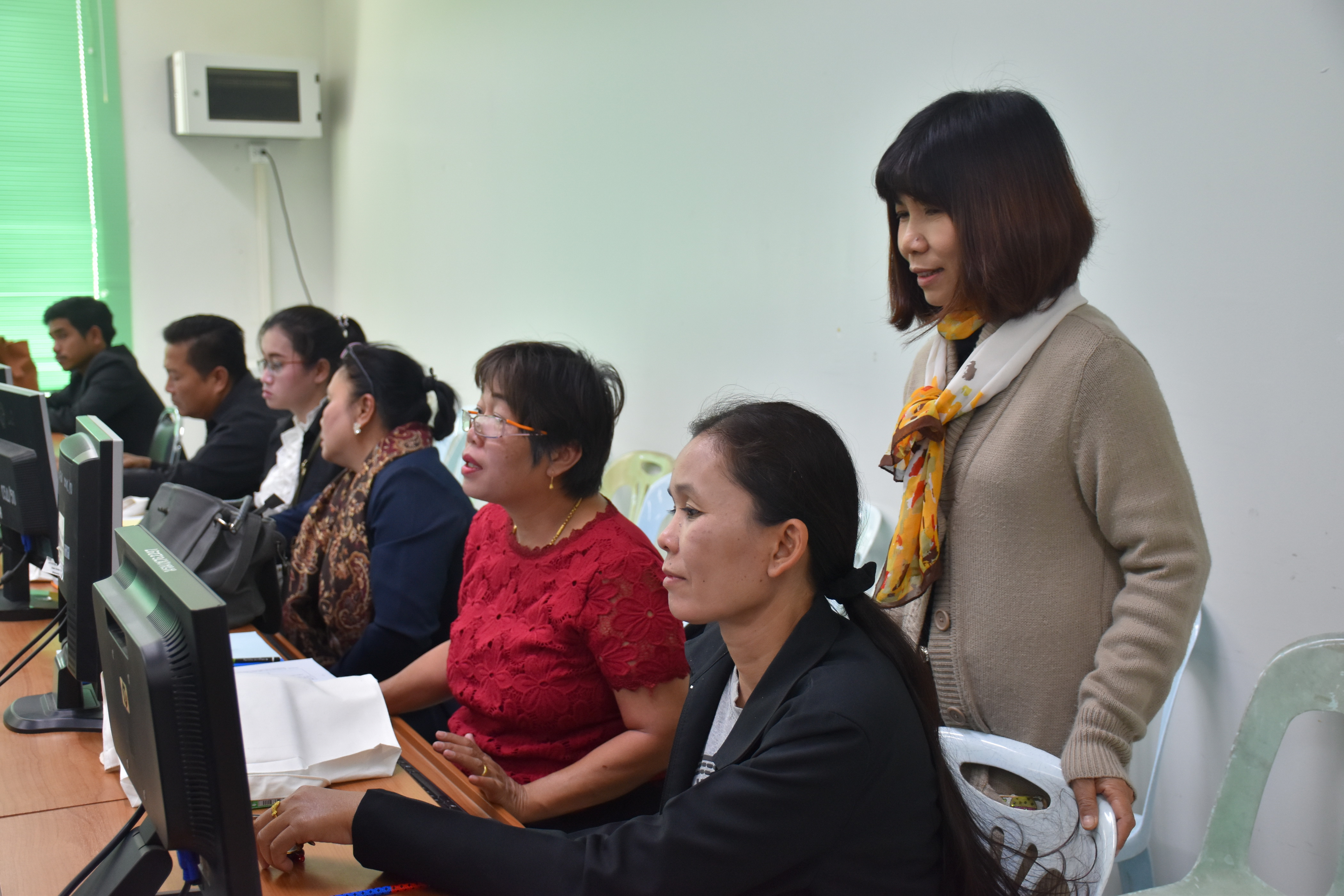 20 ธันวาคม 2560 โครงการฝึกอบรมผู้บันทึกข้อมูล เรื่อง การใช้งานโปรแกรมบันทึกและประมวลผลข้อมูล จปฐ. ปี 2561