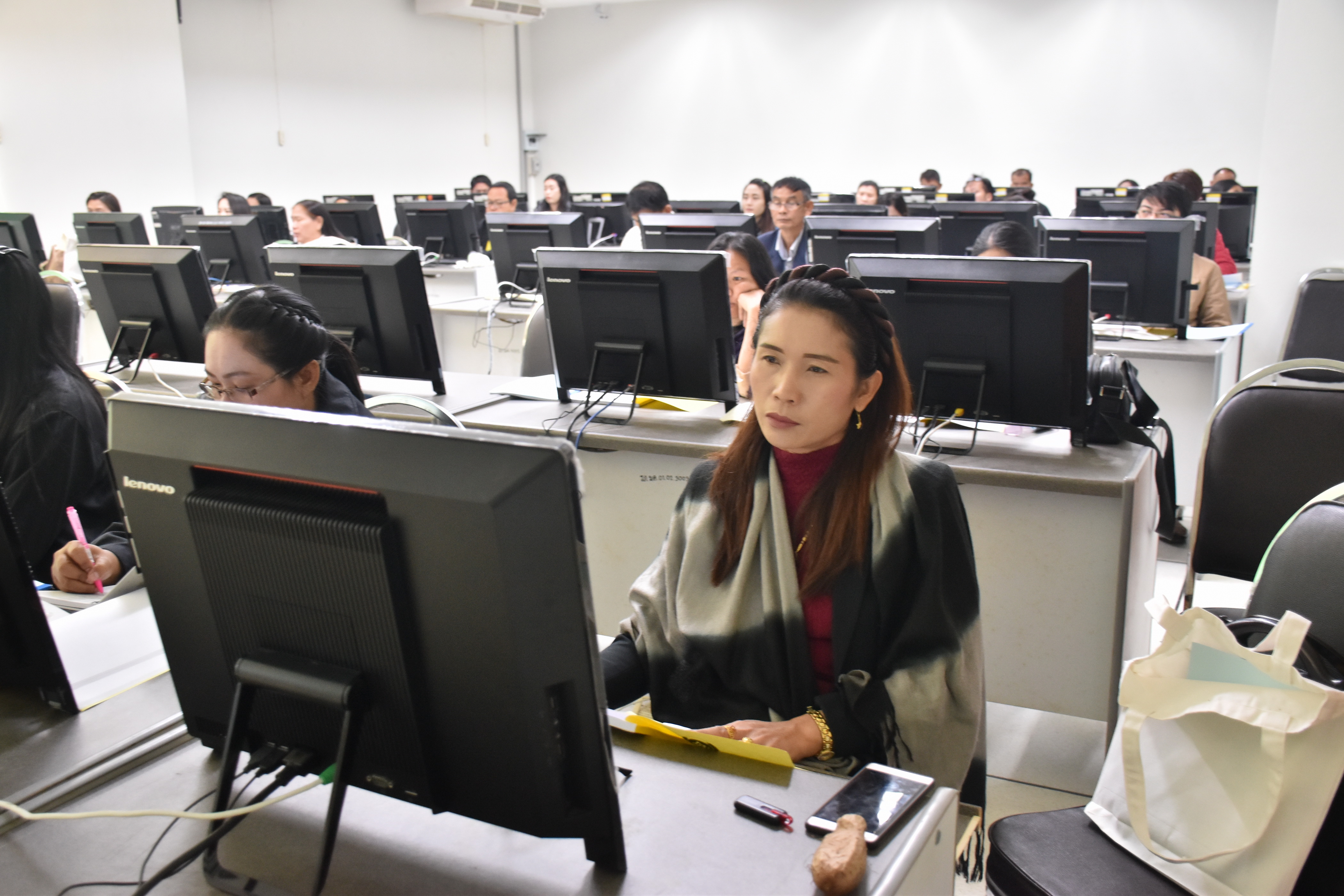 20 ธันวาคม 2560 โครงการฝึกอบรมผู้บันทึกข้อมูล เรื่อง การใช้งานโปรแกรมบันทึกและประมวลผลข้อมูล จปฐ. ปี 2561