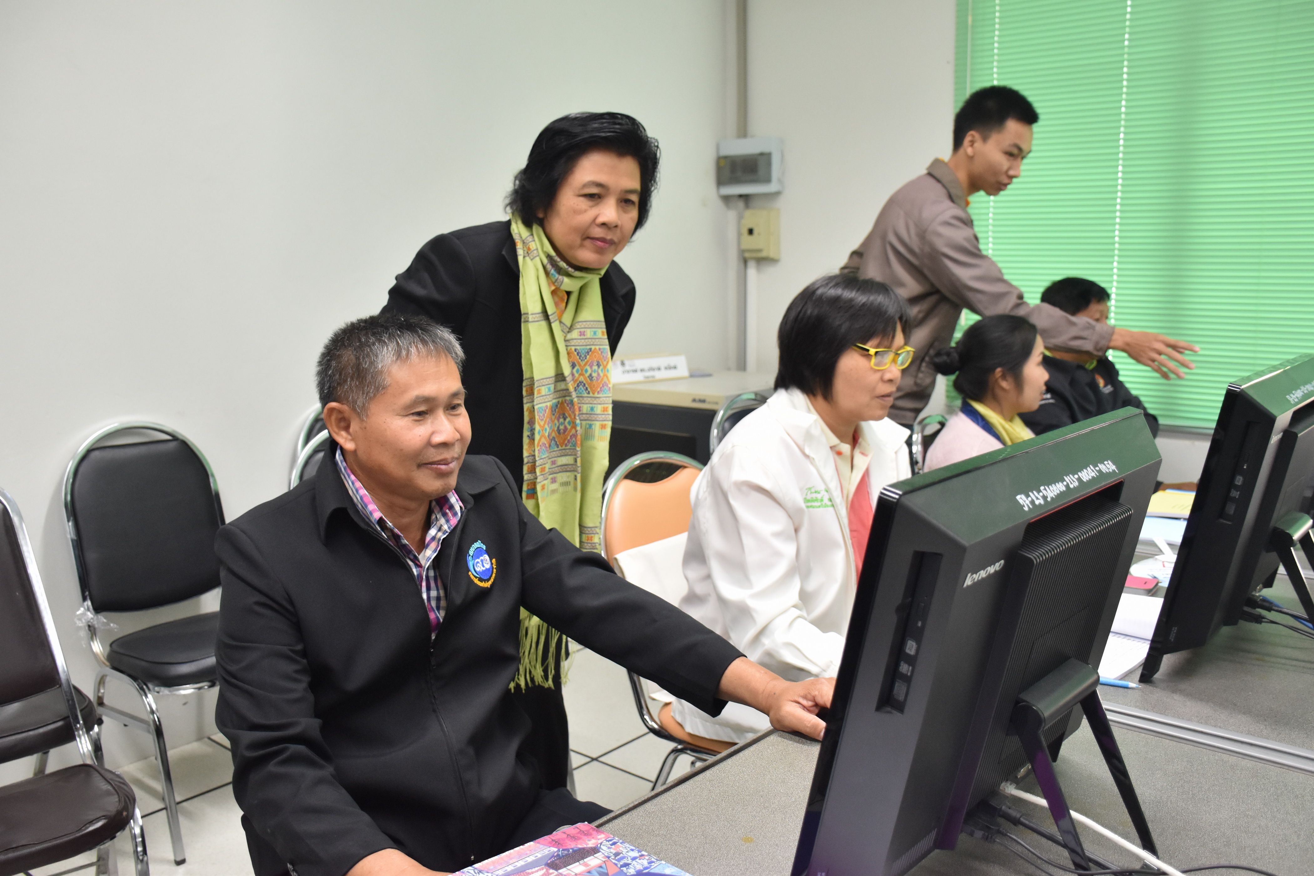 20 ธันวาคม 2560 โครงการฝึกอบรมผู้บันทึกข้อมูล เรื่อง การใช้งานโปรแกรมบันทึกและประมวลผลข้อมูล จปฐ. ปี 2561