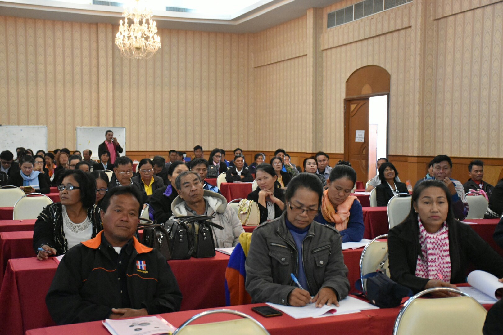 19 ธันวาคม 2560 การประชุมเชิงปฏิบัติการทีมสนับสนุนการขับเคลื่อนสัมมาชีพชุมชนระดับจังหวัด ประจำปีงบประมาณ พ.ศ.2561 รุ่นที่ 3