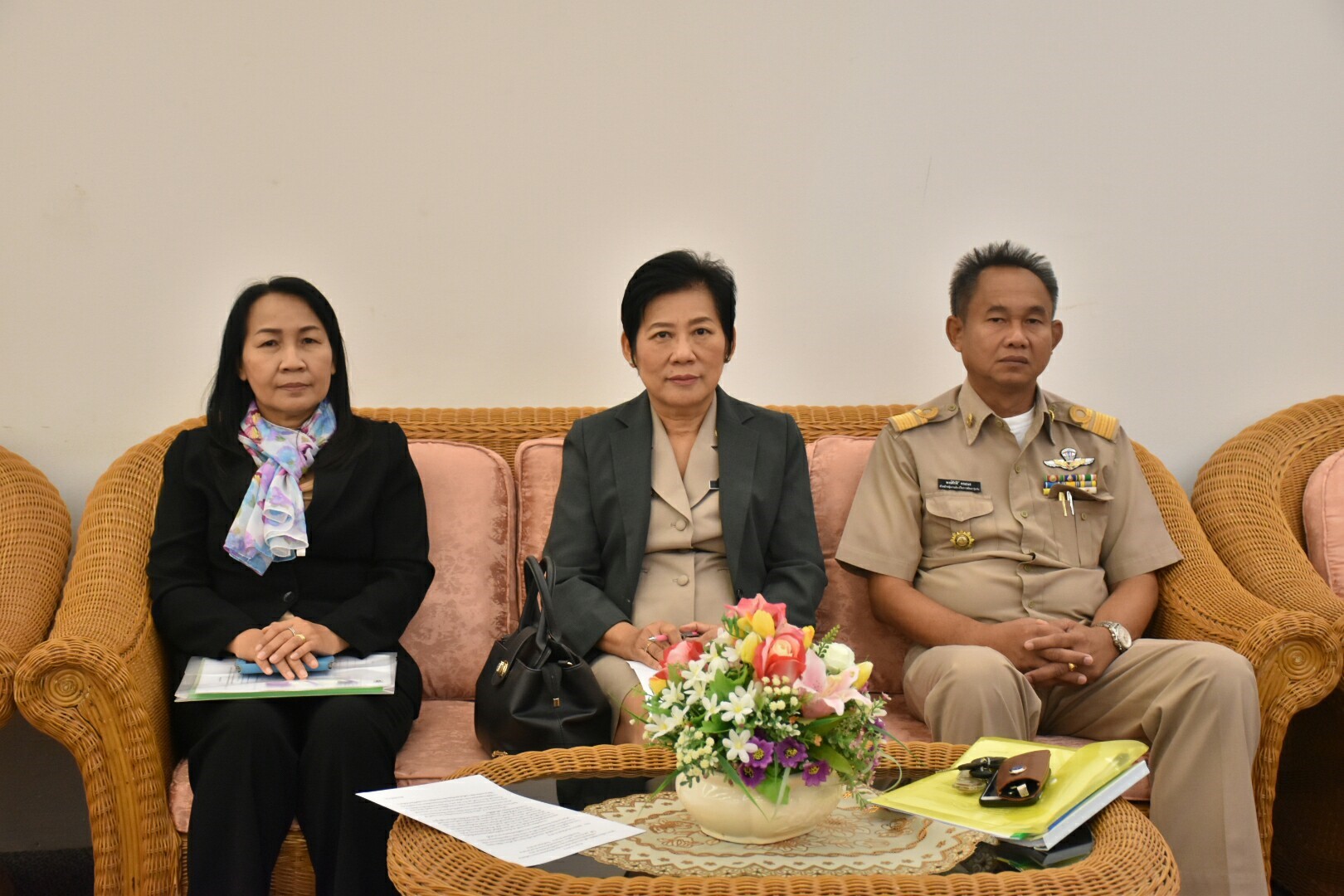 25 ธันวาคม 2560 “โครงการเพิ่มประสิทธิภาพด้านการบริหารจัดการกลุ่มอาชีพแก่คณะกรรมการเครือข่ายอาชีพสมาชิกกองทุนพัฒนาบทบาทสตรี”