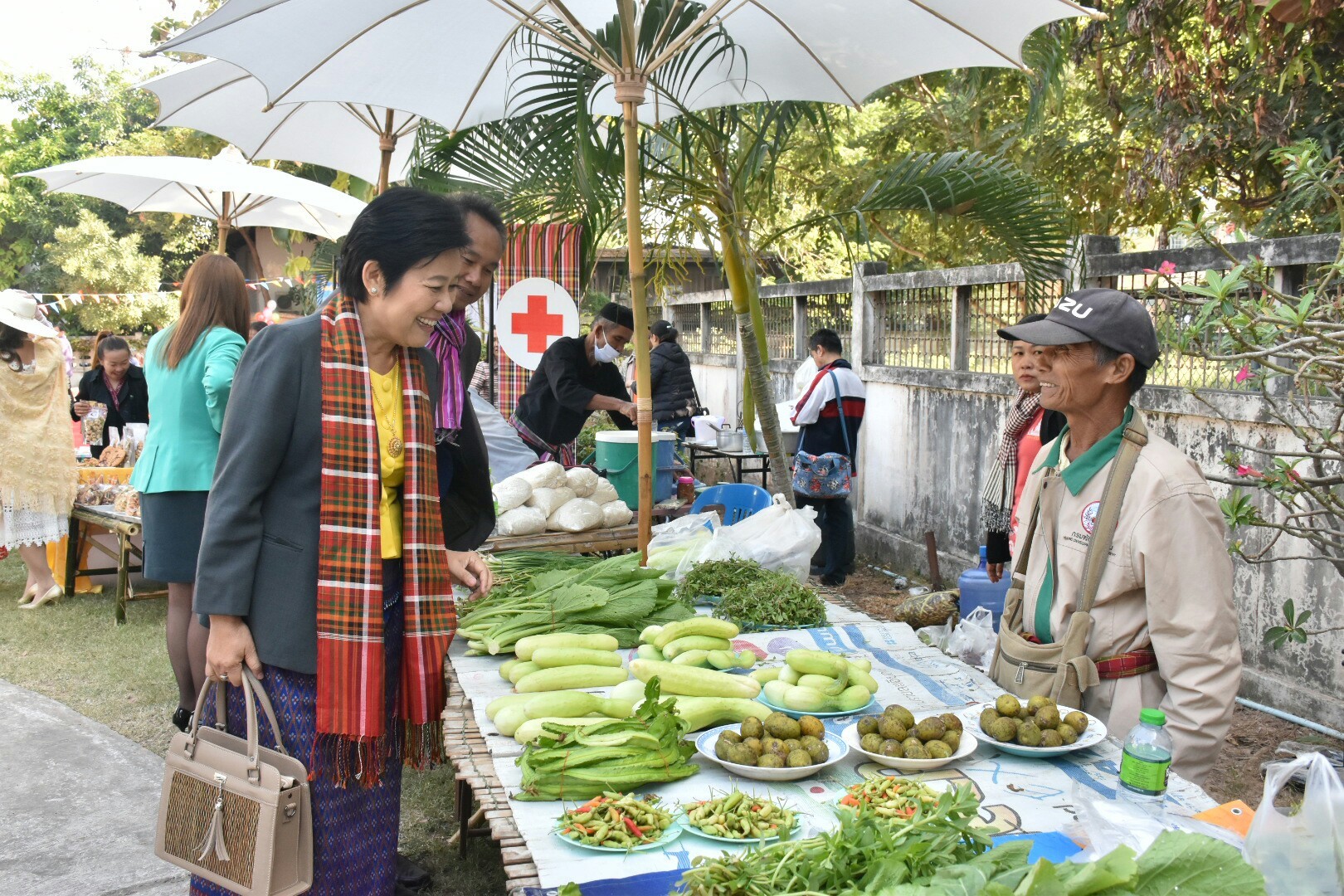 19 ธันวาคม 2560 งานแถลงข่าว “ประเพณีบุญเบิกฟ้าและงานกาชาดจังหวัดมหาสารคาม ปี 2561” พร้อมร่วมสมทบของรางวัลร้านมัจฉากาชาด ปี 2561