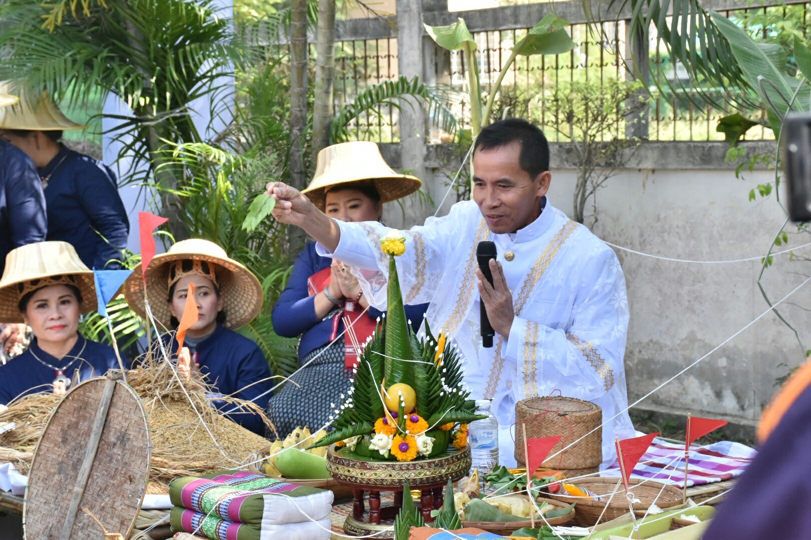 19 ธันวาคม 2560 งานแถลงข่าว “ประเพณีบุญเบิกฟ้าและงานกาชาดจังหวัดมหาสารคาม ปี 2561” พร้อมร่วมสมทบของรางวัลร้านมัจฉากาชาด ปี 2561