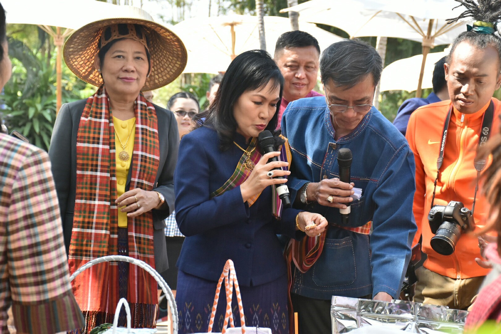 19 ธันวาคม 2560 งานแถลงข่าว “ประเพณีบุญเบิกฟ้าและงานกาชาดจังหวัดมหาสารคาม ปี 2561” พร้อมร่วมสมทบของรางวัลร้านมัจฉากาชาด ปี 2561